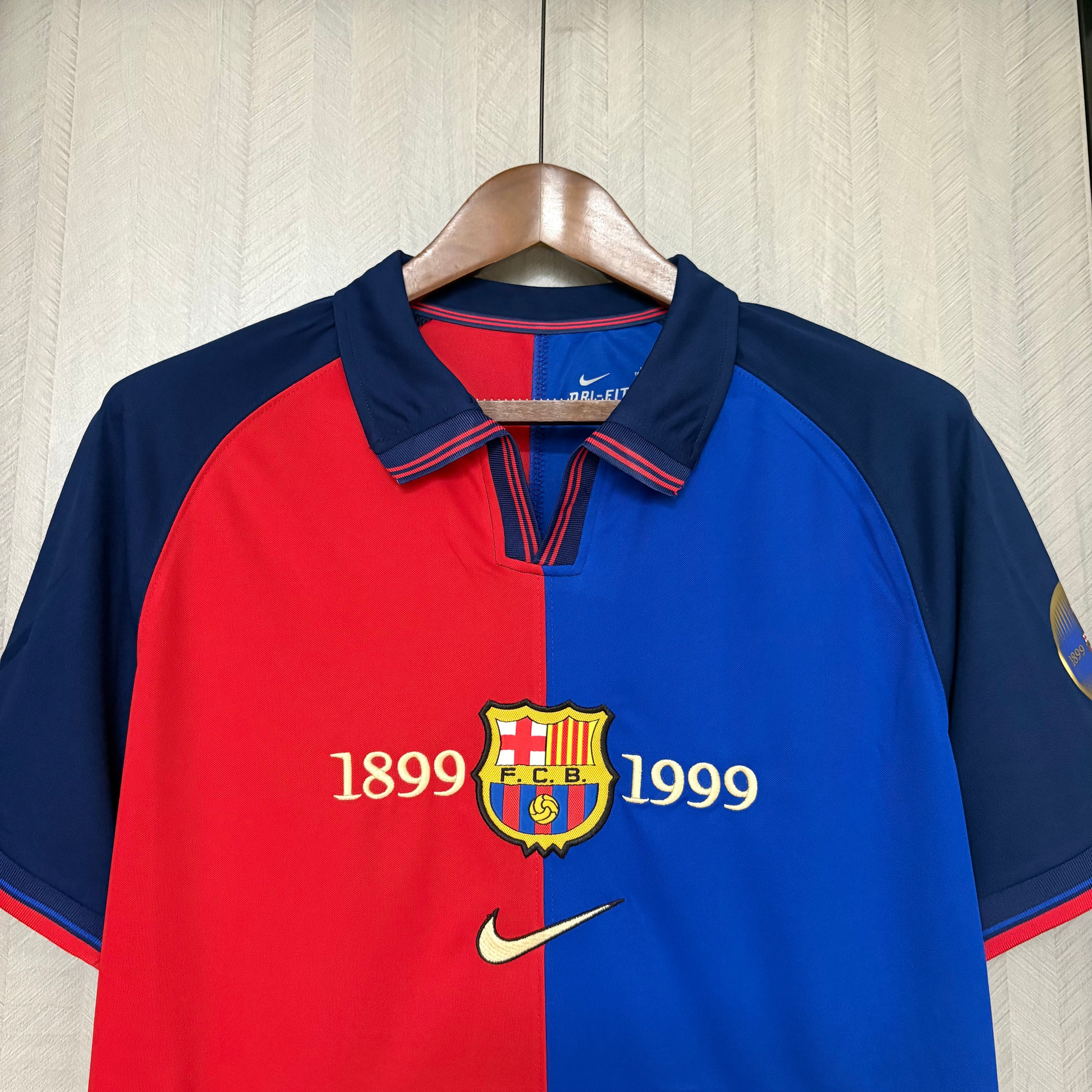 Barcelona 1999/00 Men's Retro 100th Anniversary Home Jersey