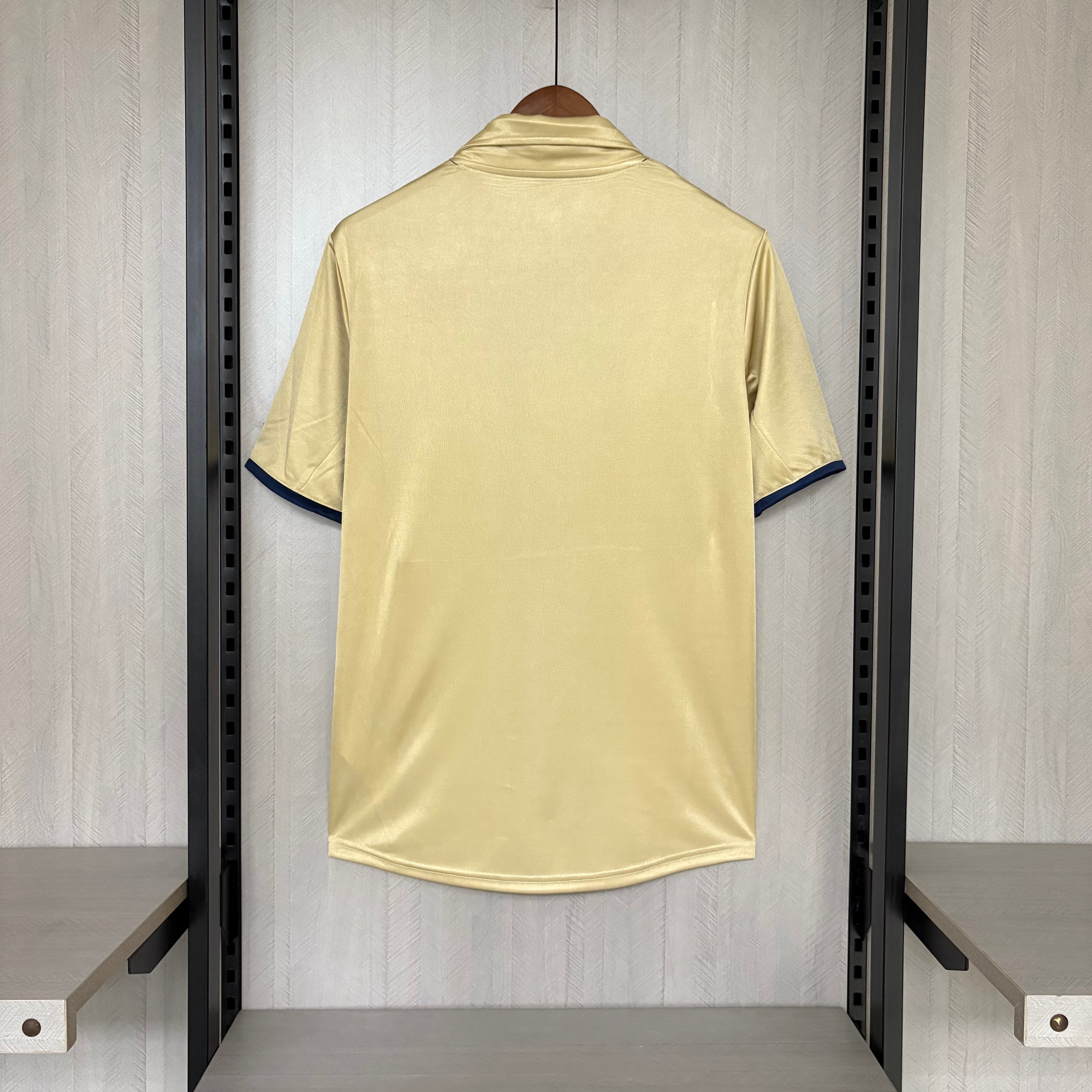 Barcelona 2001/02 Men's Retro Away Jersey