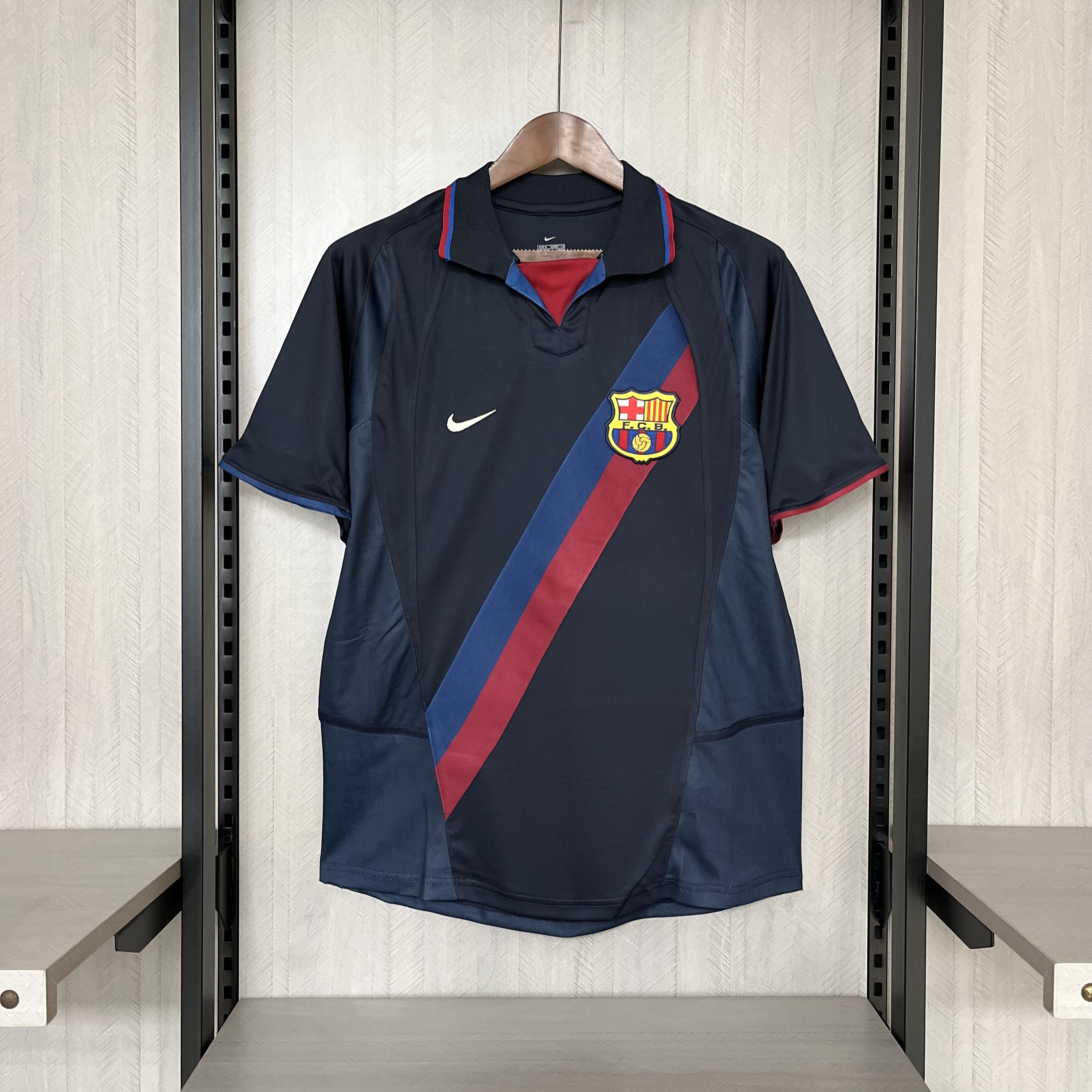 Barcelona 2002/03 Men's Retro Third Jersey