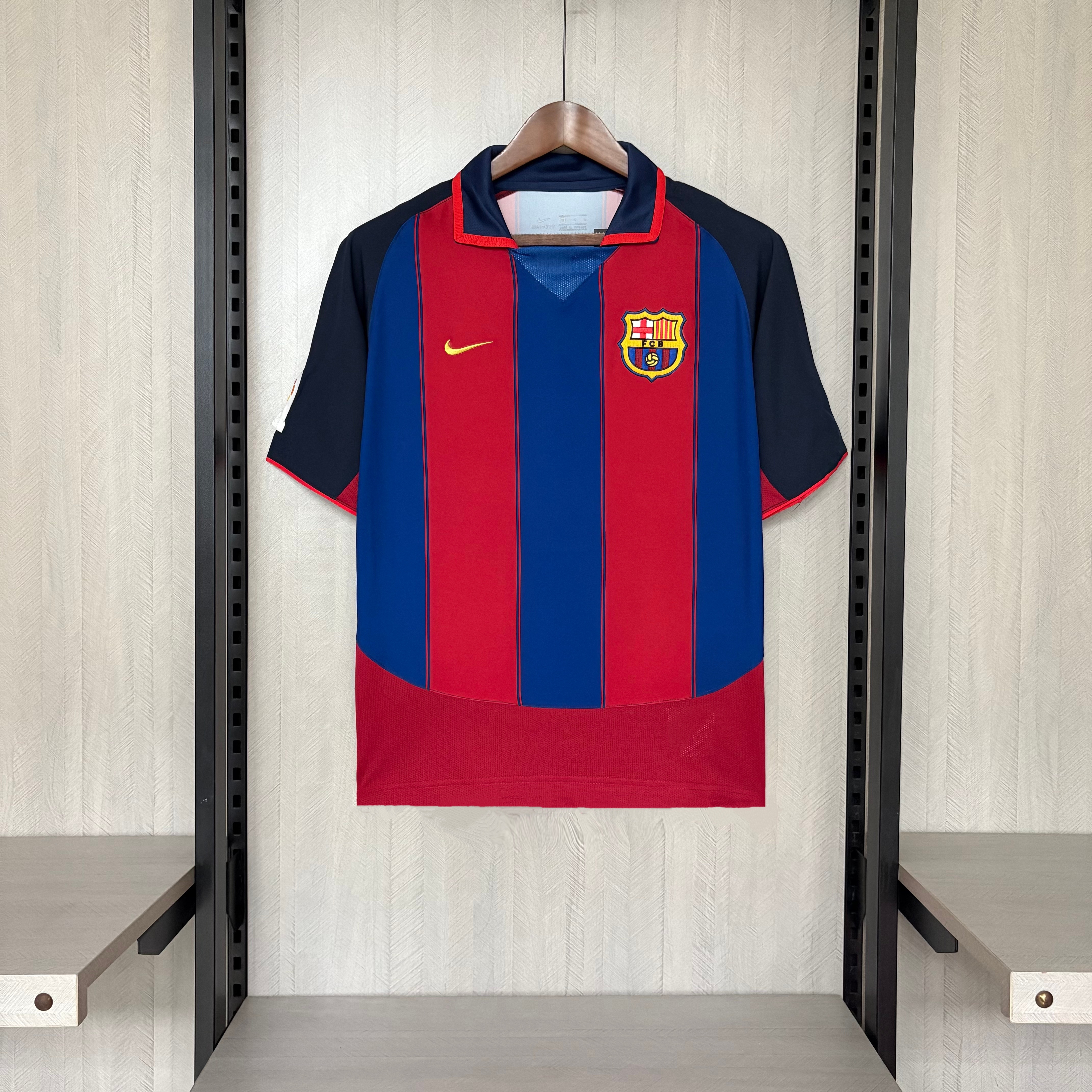 Barcelona 2003/04 Men's Retro Home Jersey