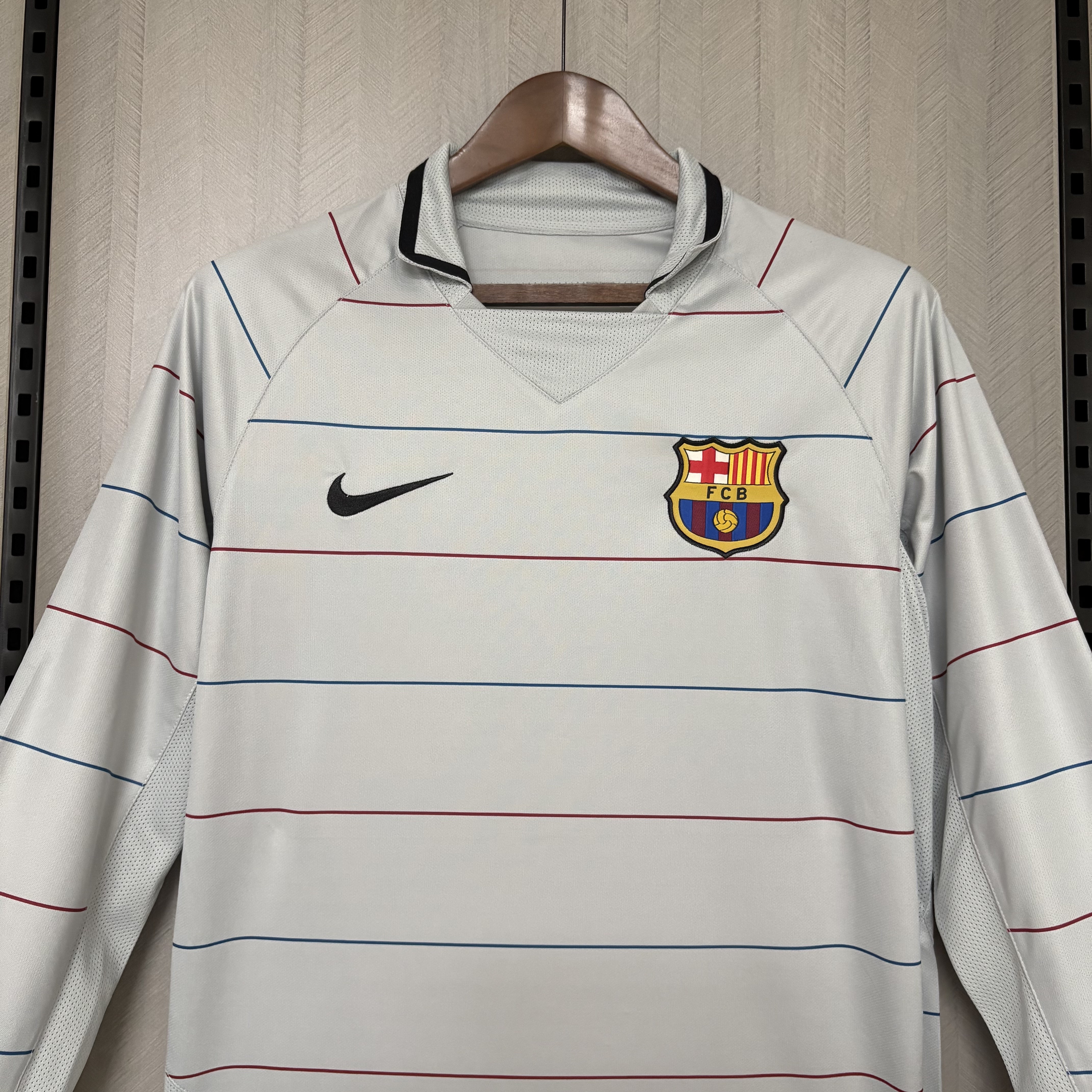 Barcelona 2003/04 Men's Retro Long Sleeve Away Jersey