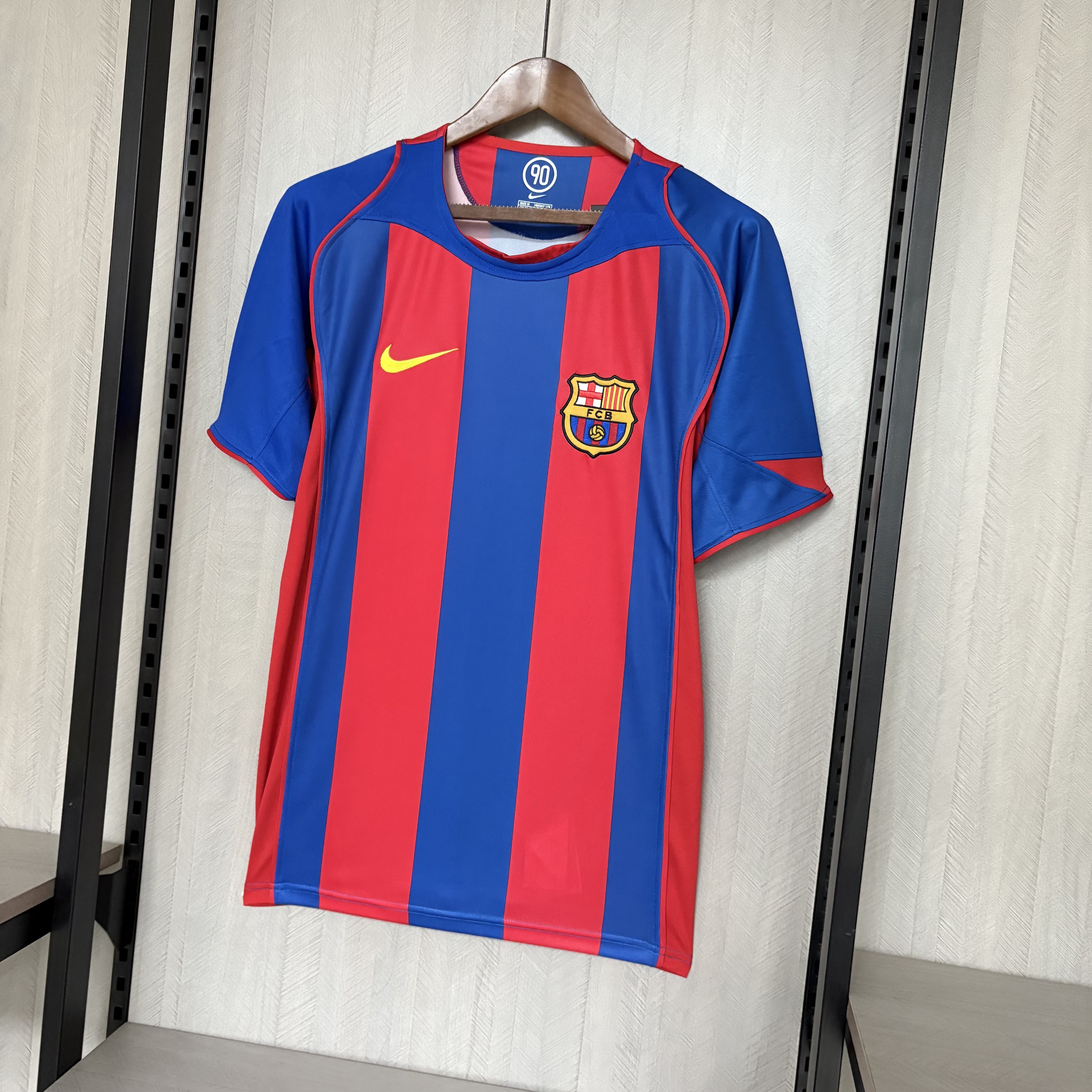 Barcelona 2004/05 Men's Retro Home Jersey