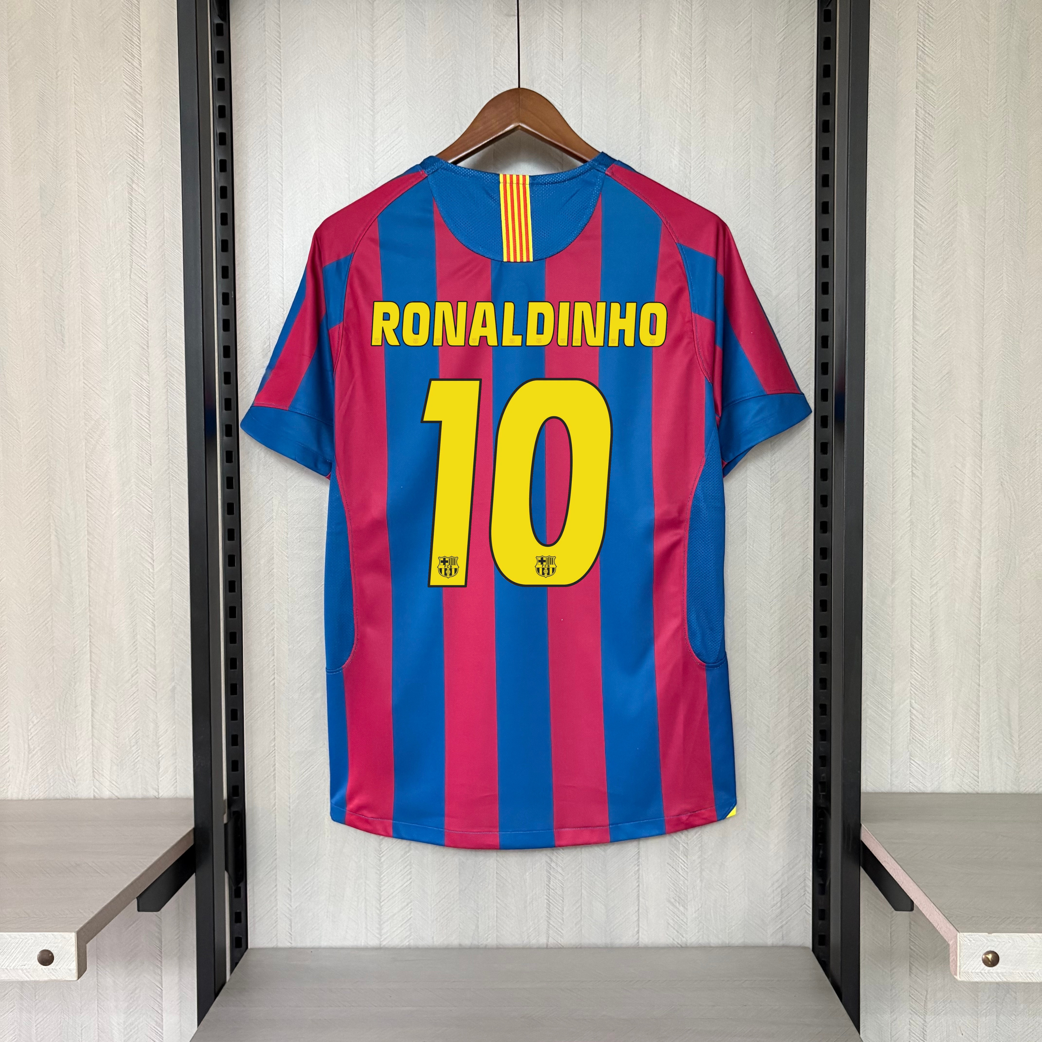 Barcelona 2005/06 Men's Retro Home Jersey
