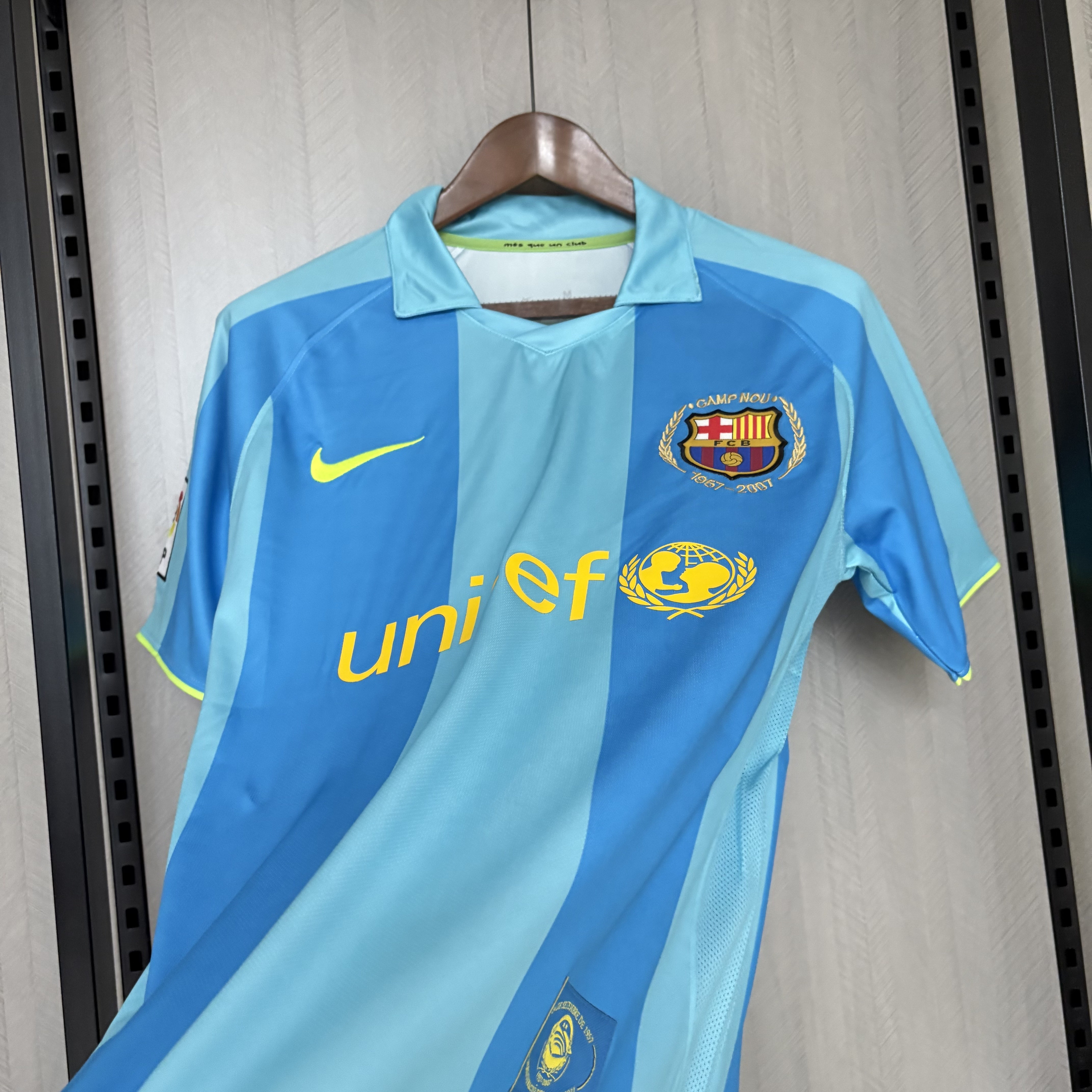 Barcelona 2007/08 Men's Retro Away Jersey