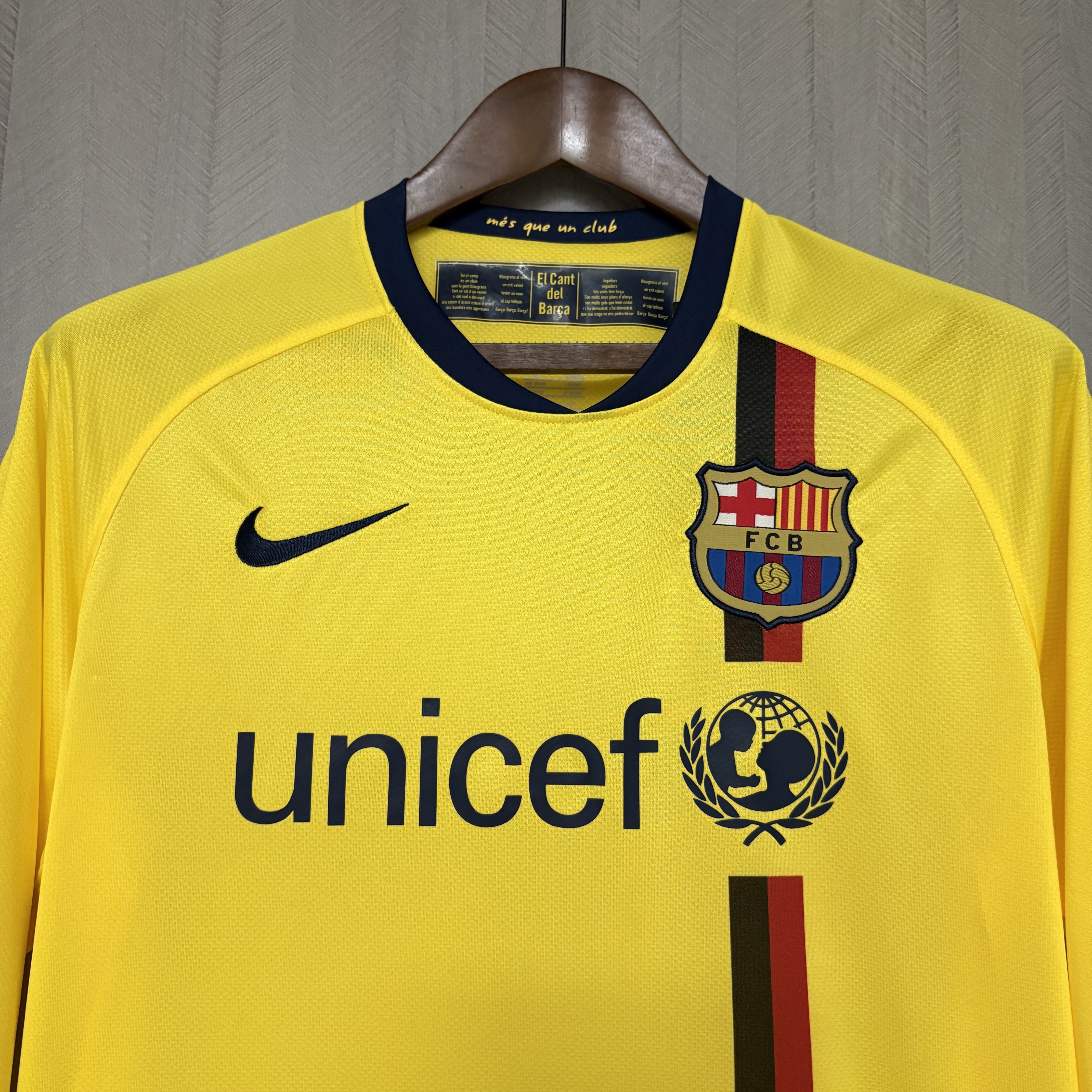 Barcelona 2008/09 Men's Retro Long Sleeve Away Jersey