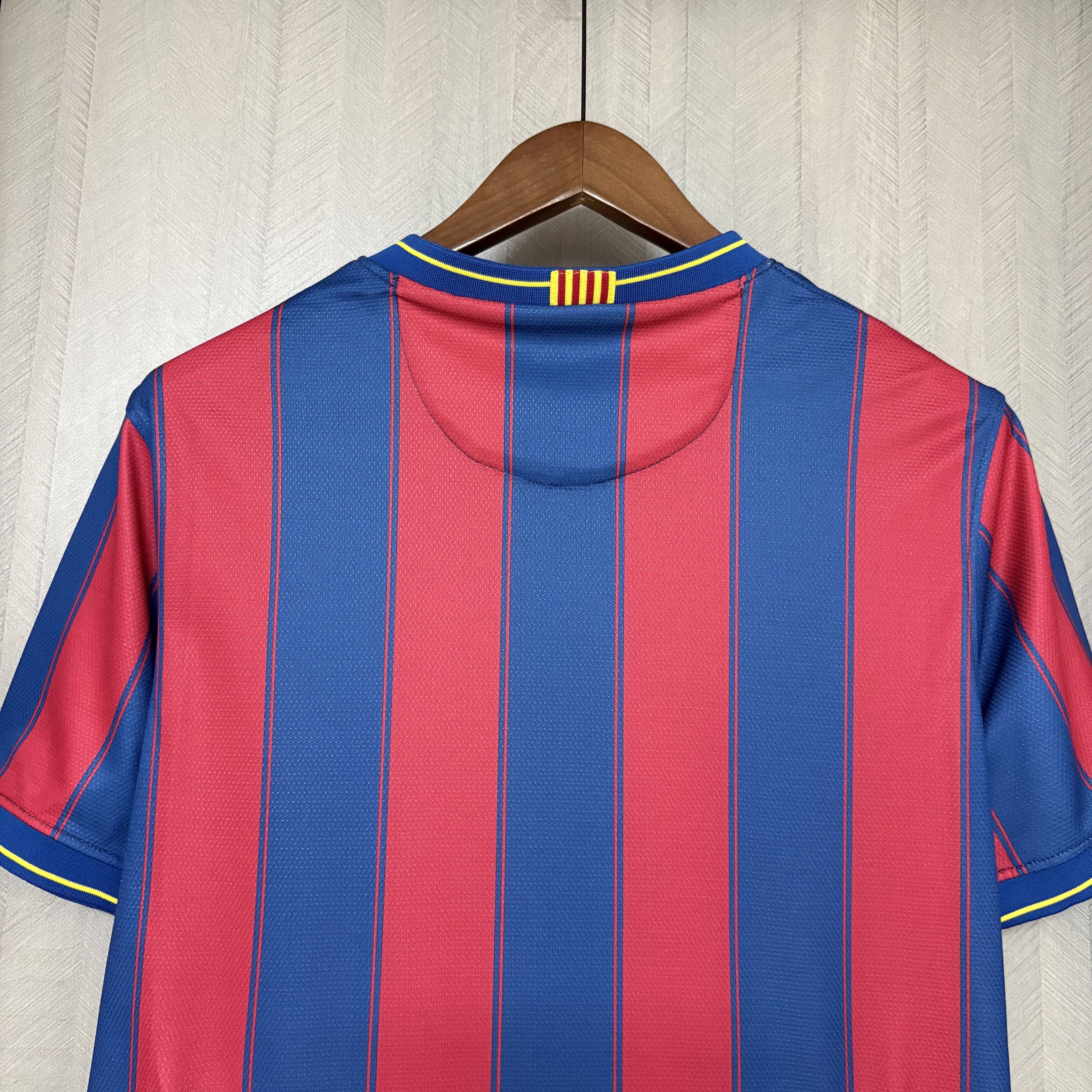 Barcelona 2009/10 Men's Retro Home Jersey