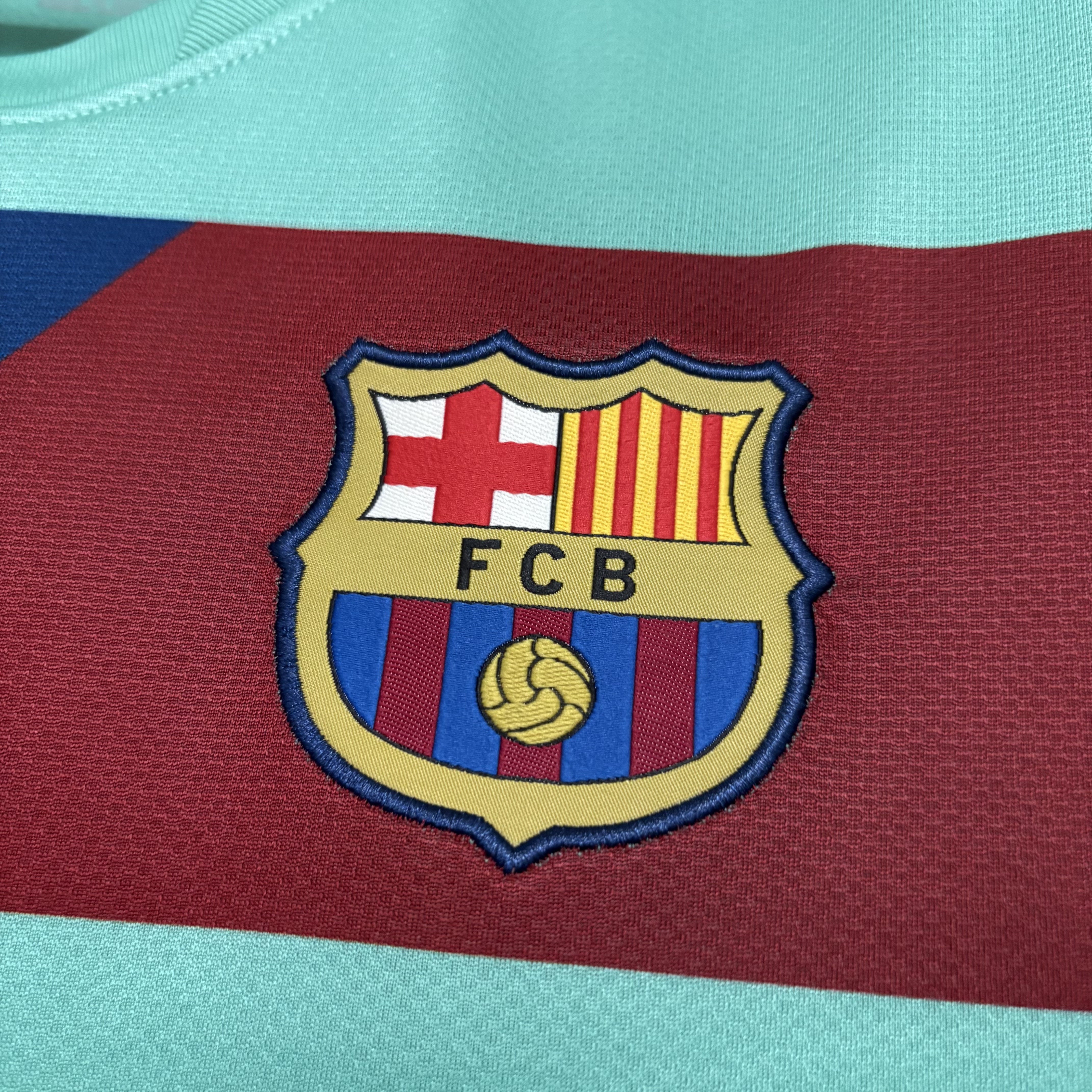 Barcelona 2010/11 Men's Retro Long Sleeve Away Jersey