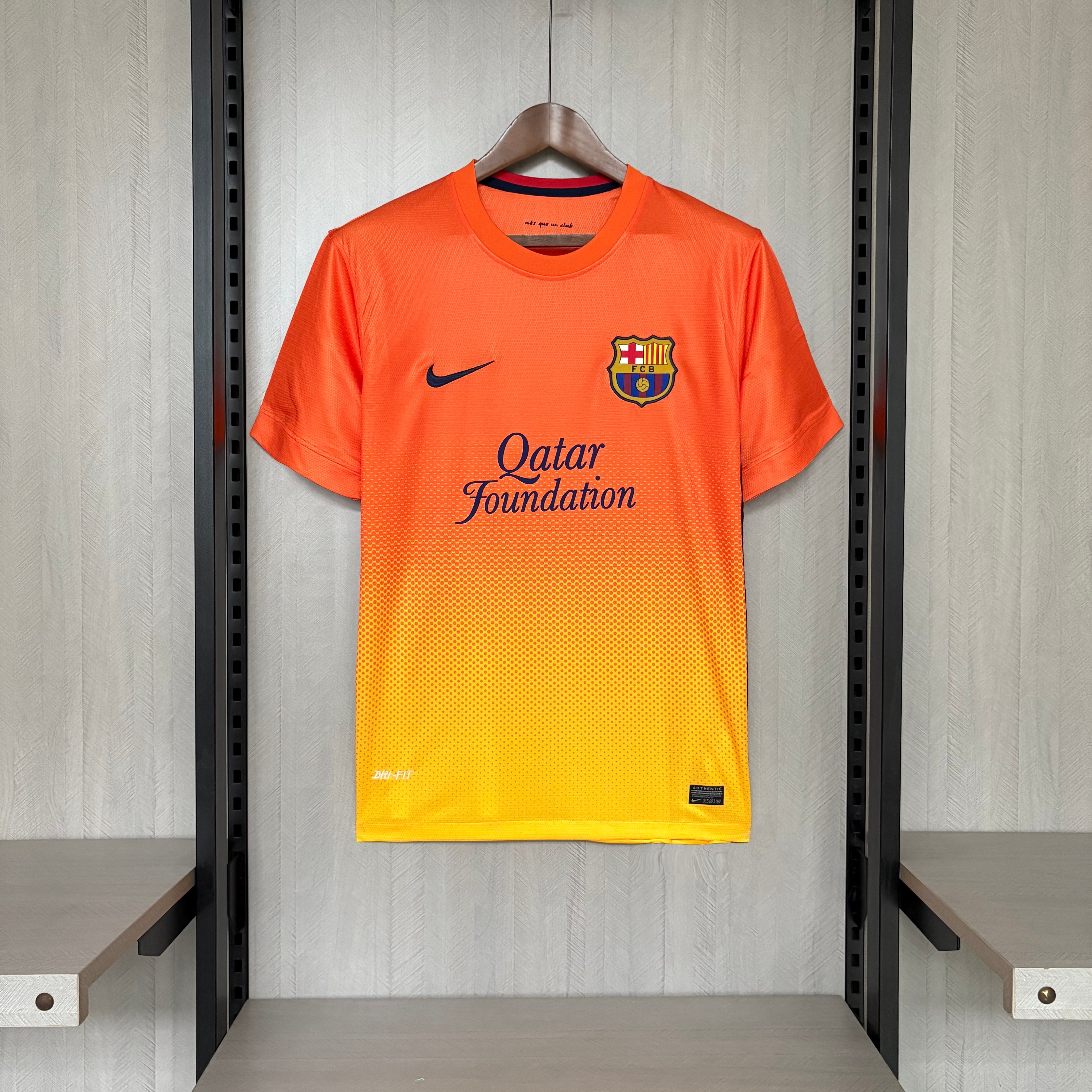 Barcelona 2012/13 Men's Retro Away Kit