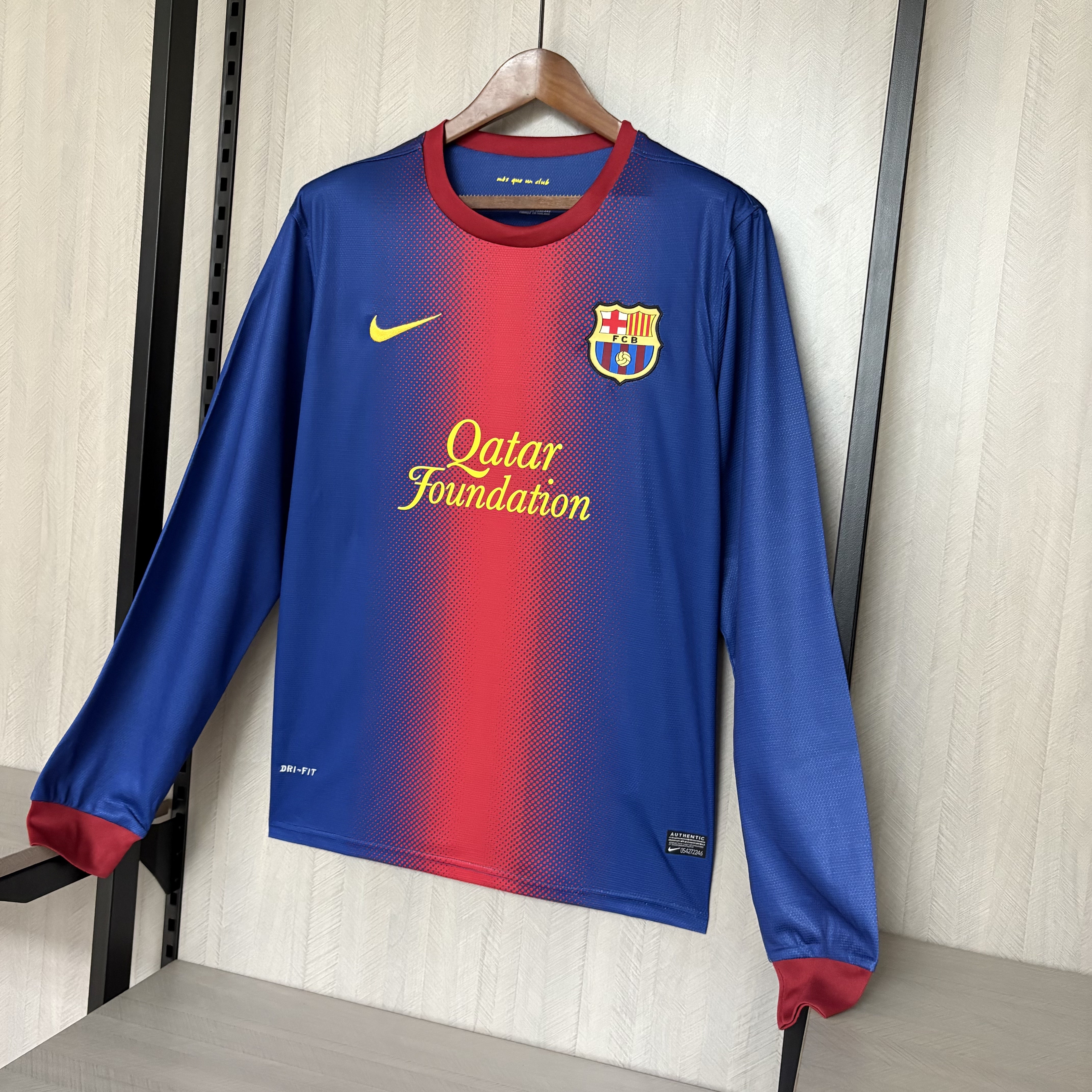Barcelona 2012/13 Men's Retro Long Sleeve Home Jersey