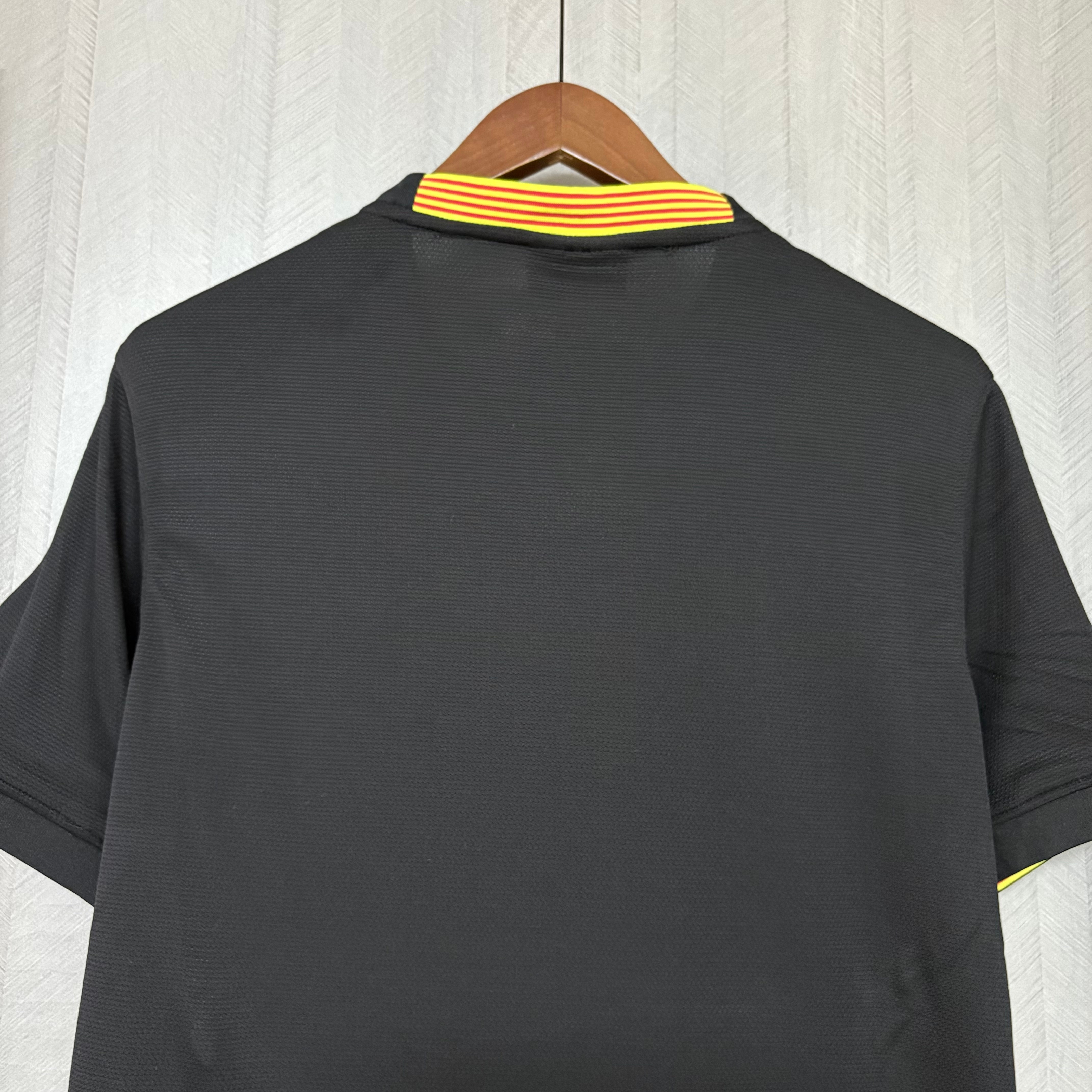 Barcelona 2013/14 Men's Retro Third Jersey