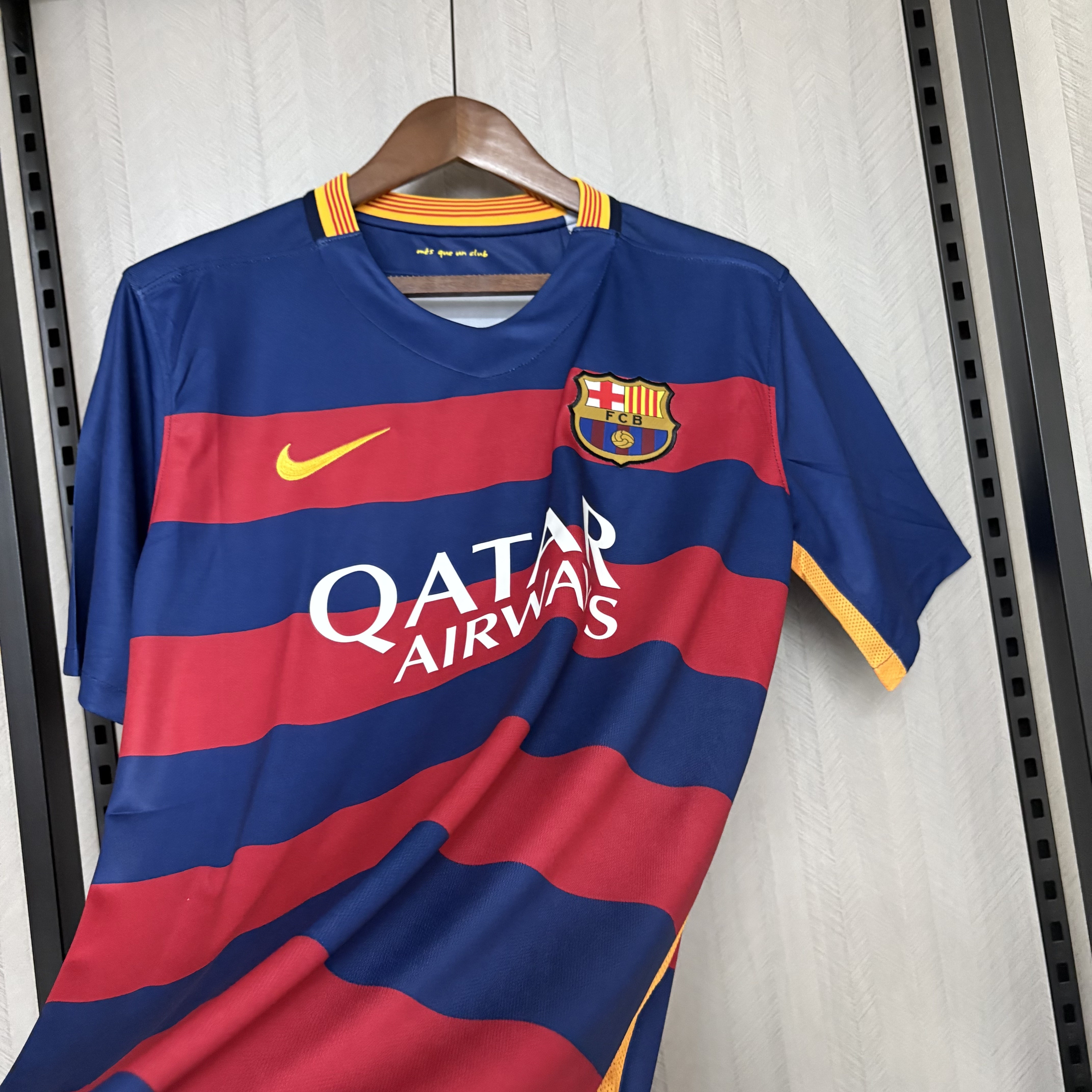 Barcelona 2015/16 Men's Retro Home Jersey