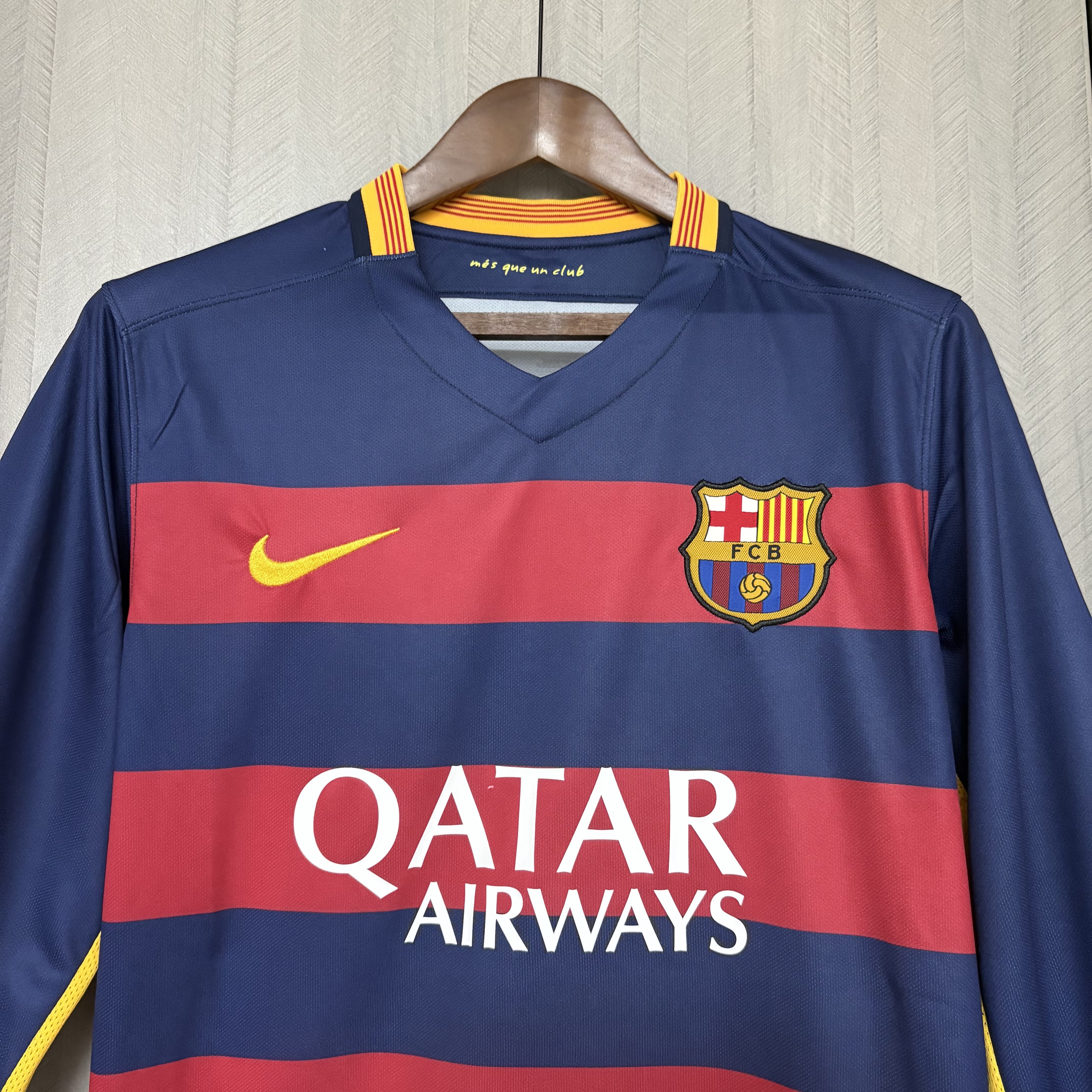 Barcelona 2015/16 Men's Retro Long Sleeve Home Jersey