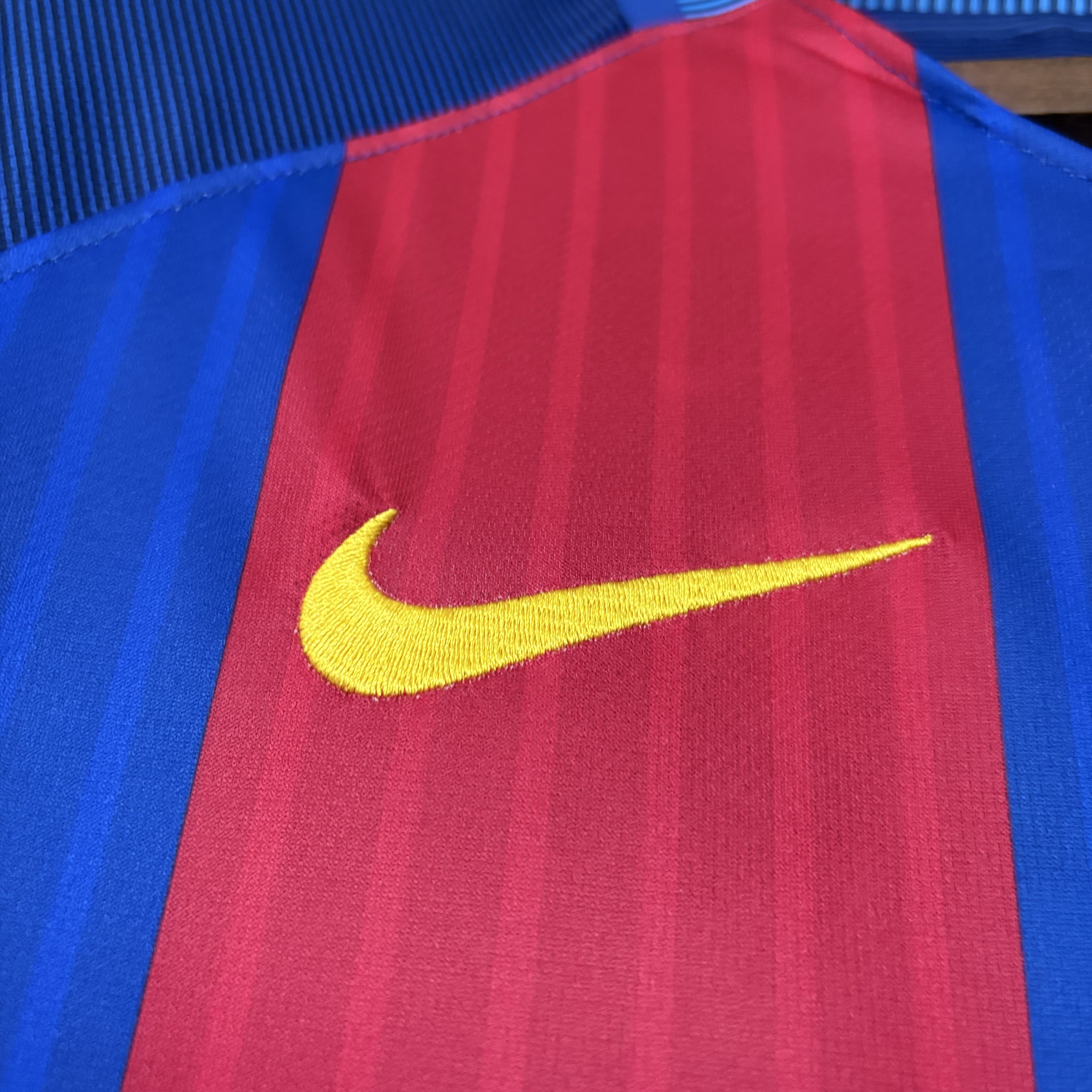 Barcelona 2016/17 Men's Retro Home Jersey