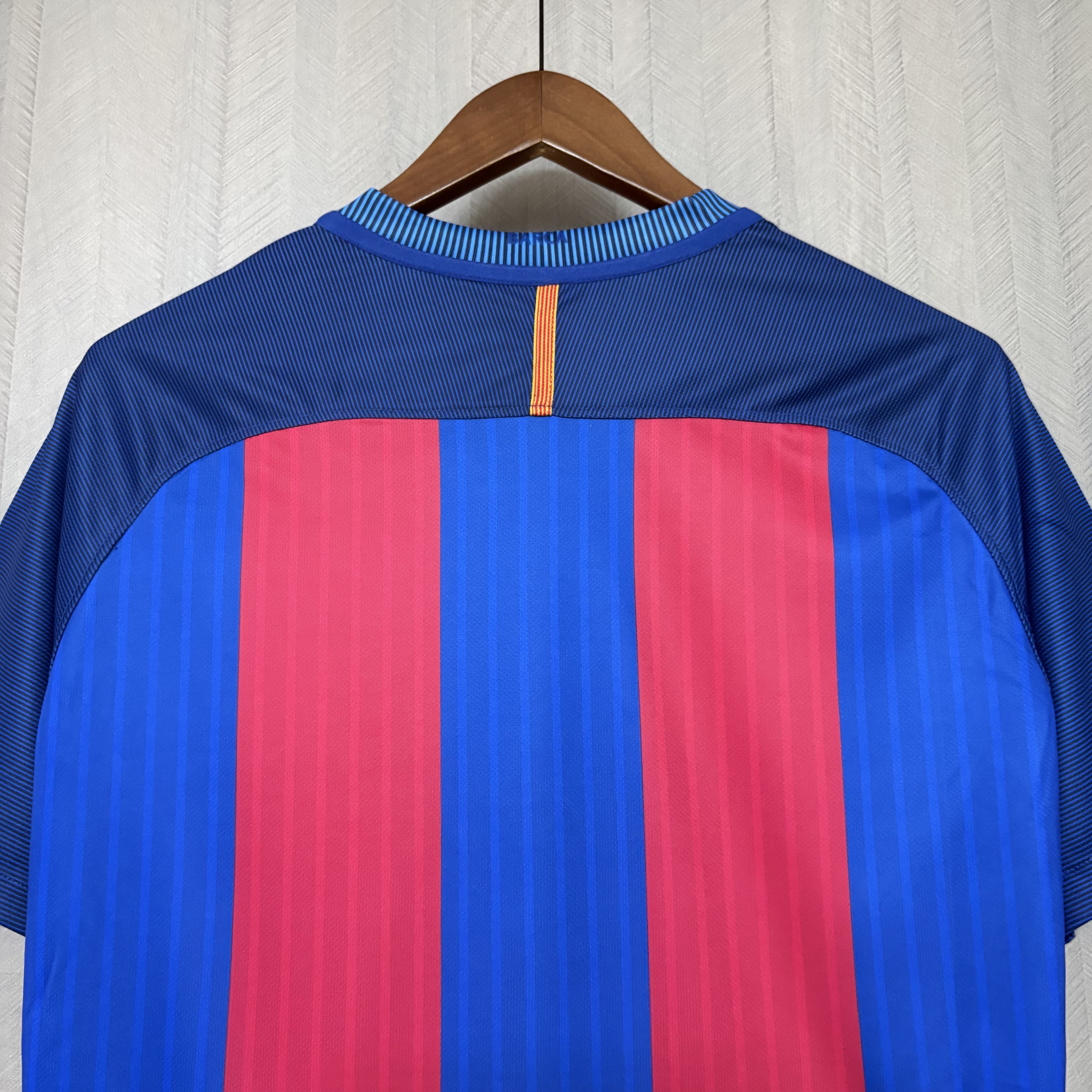 Barcelona 2016/17 Men's Retro Home Jersey