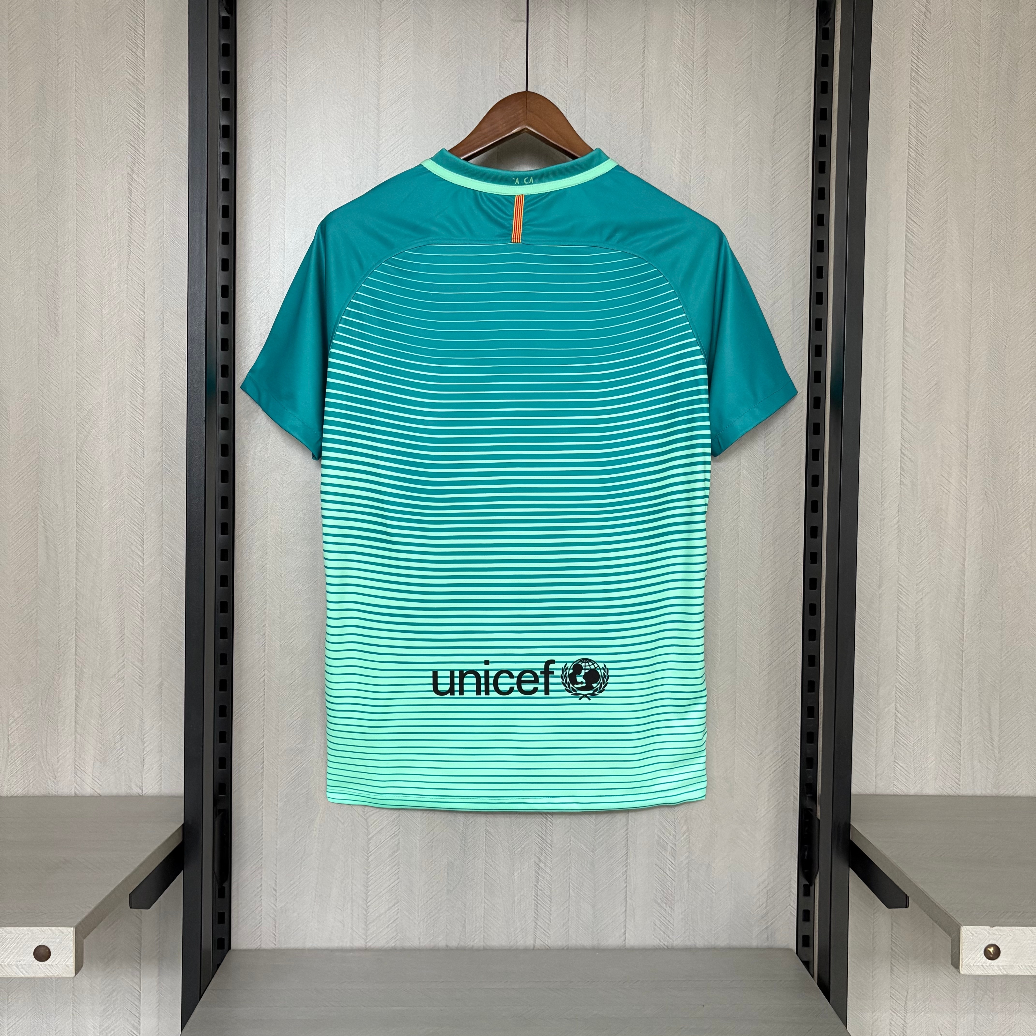 Barcelona 2016/17 Men's Retro Third Jersey