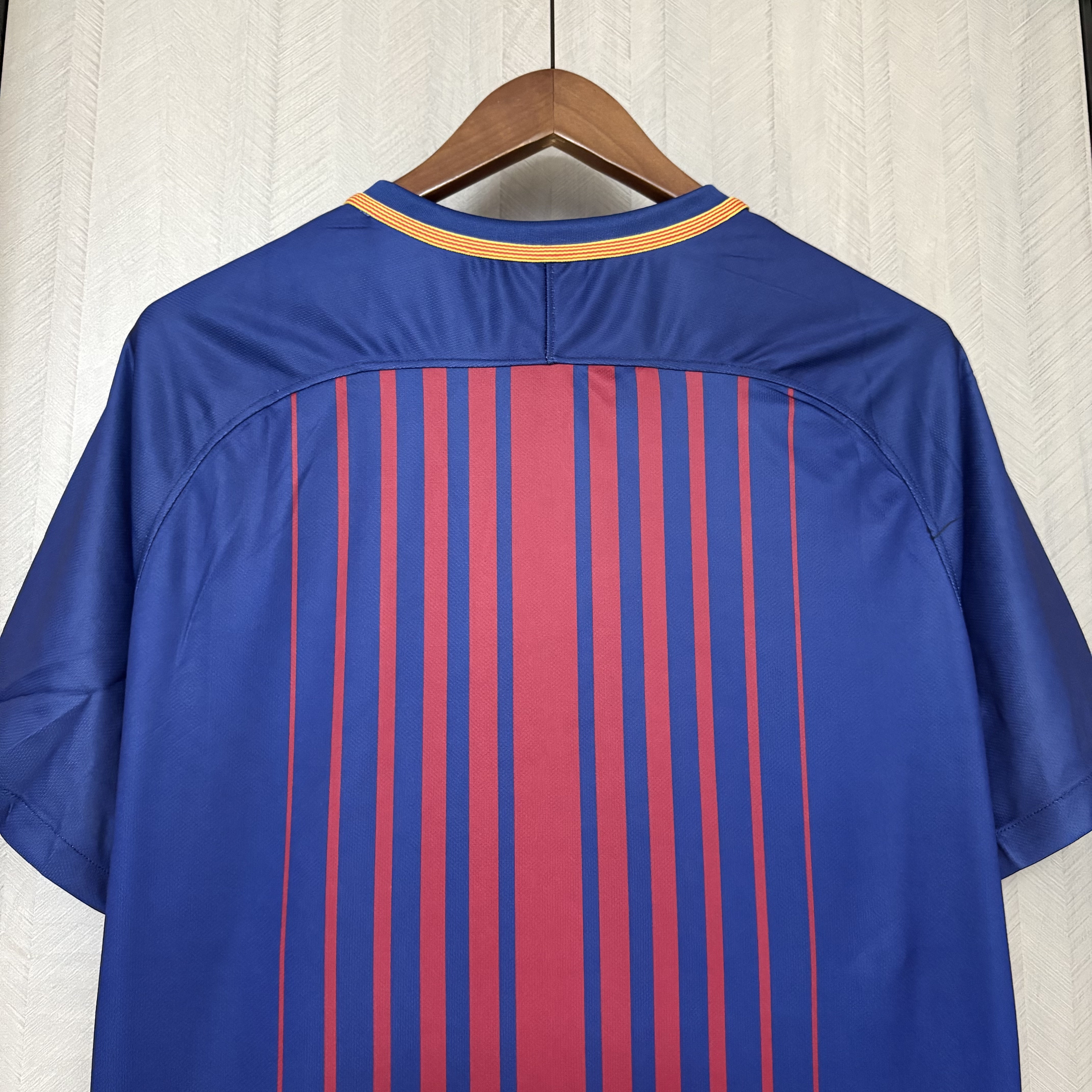 Barcelona 2017/18 Men's Retro Home Jersey