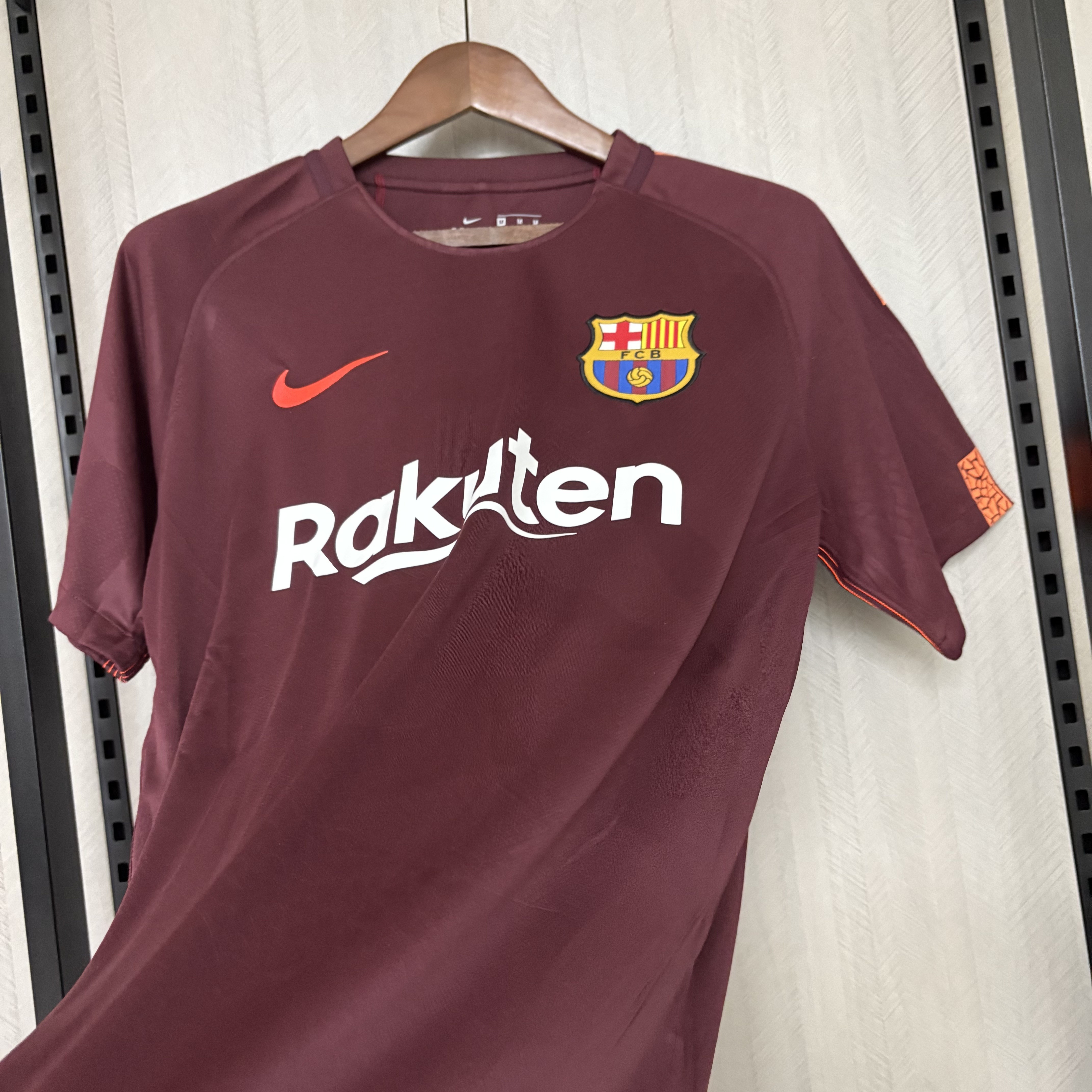 Barcelona 2017/18 Men's Retro Third Jersey