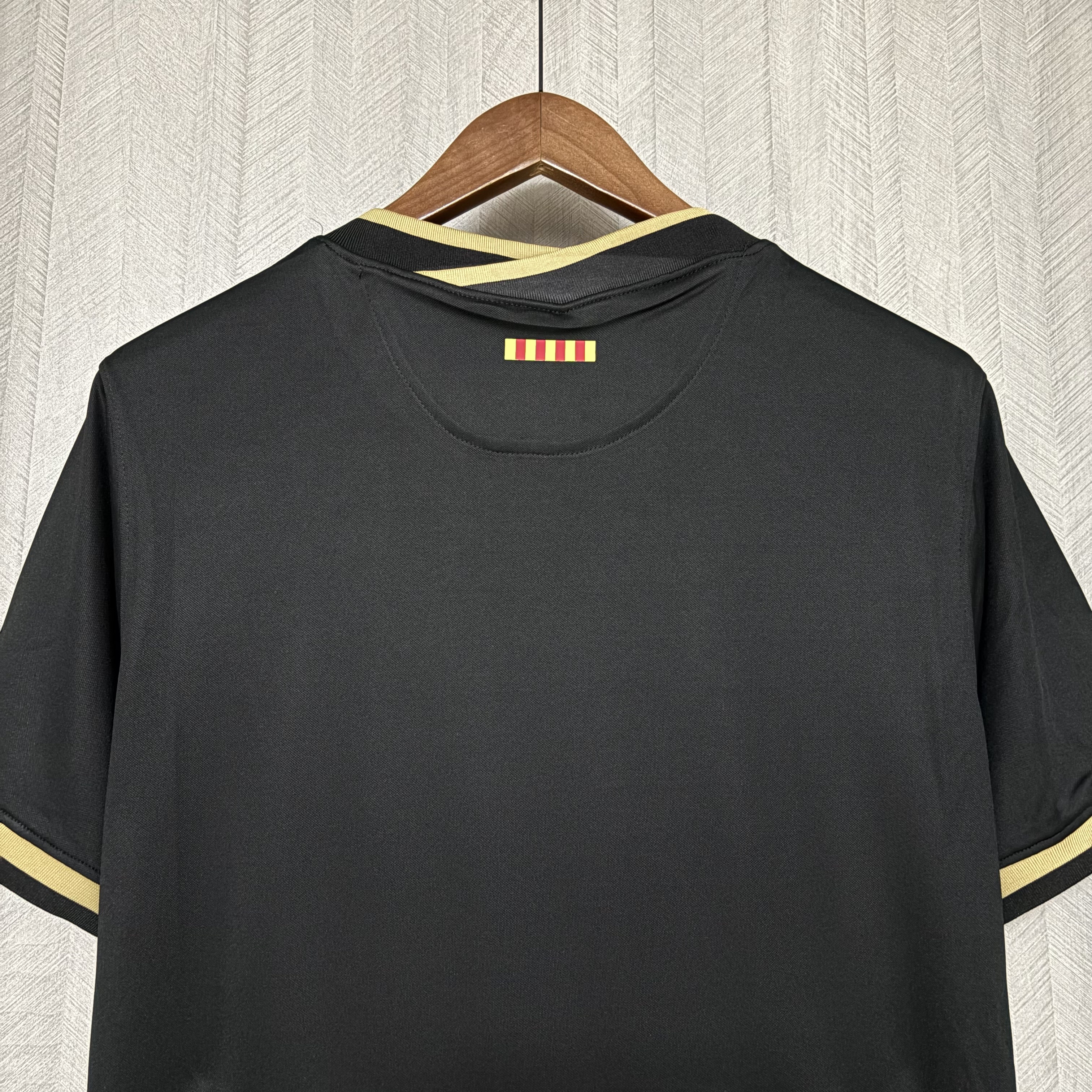 Barcelona 2020/21 Men's Retro Away Jersey