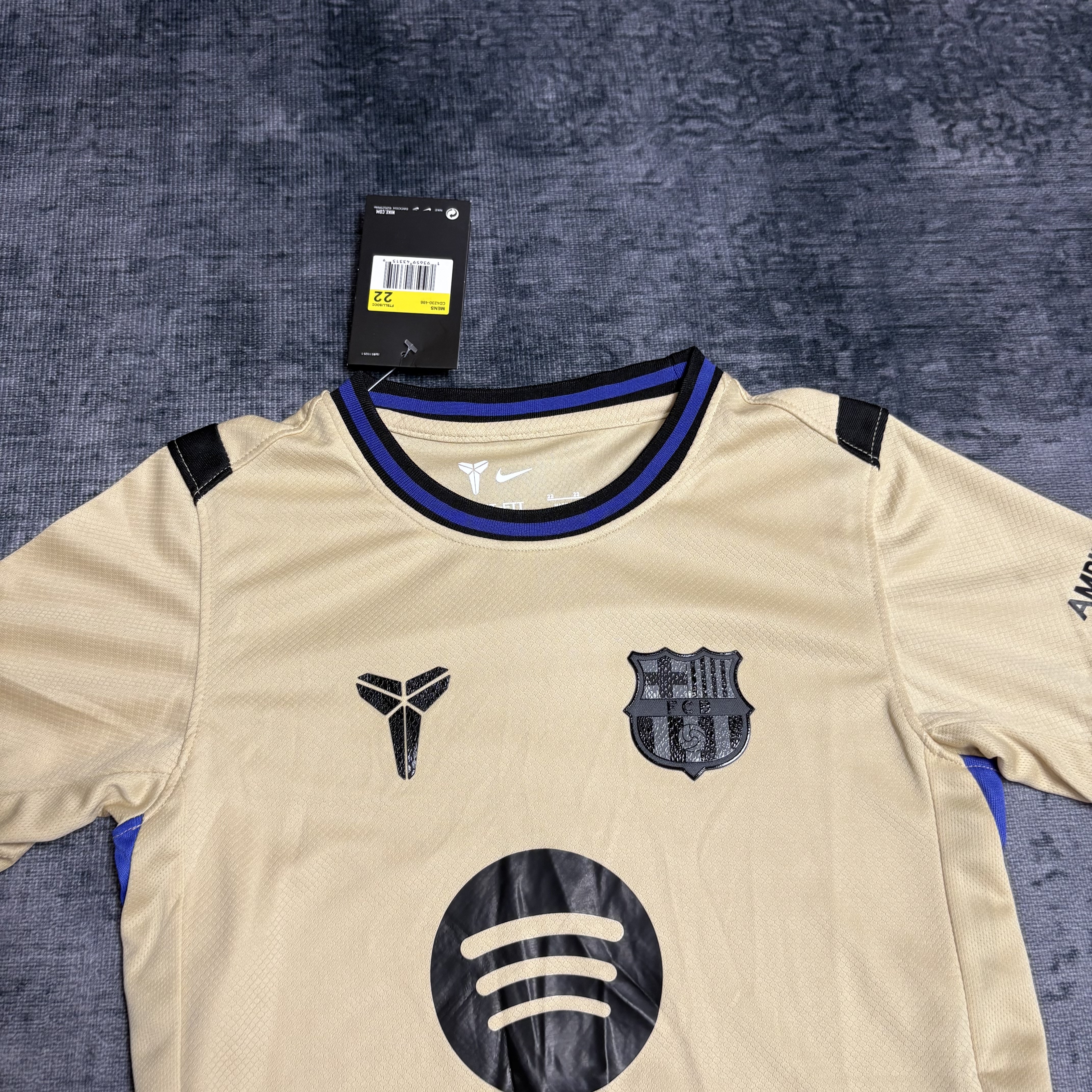 Barcelona 2025/26 Kids Away Kit