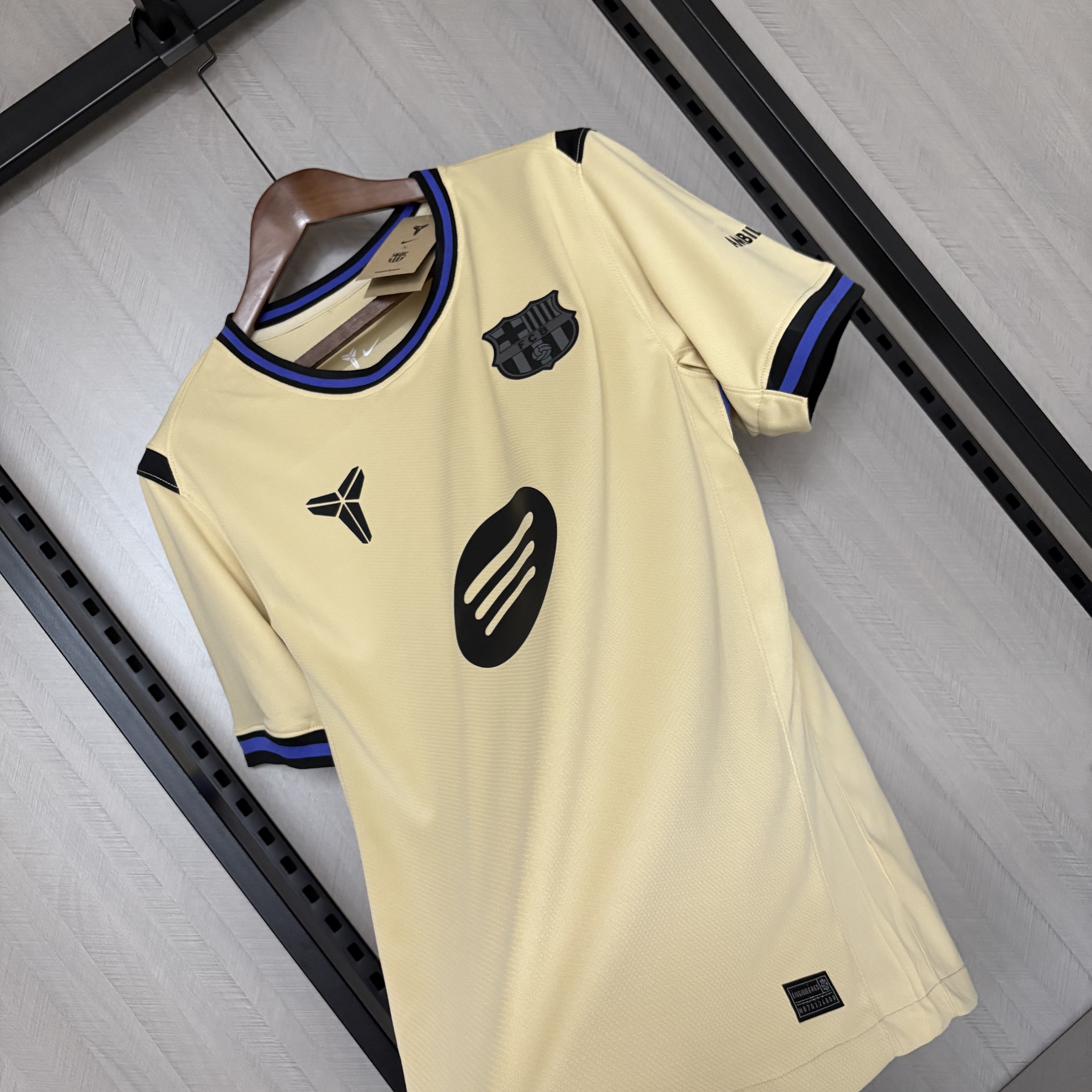 Barcelona 2025/26 Men's Away Jersey