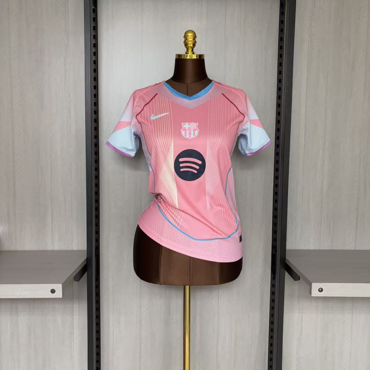 Barcelona 2025/26 Women's Pink Jersey