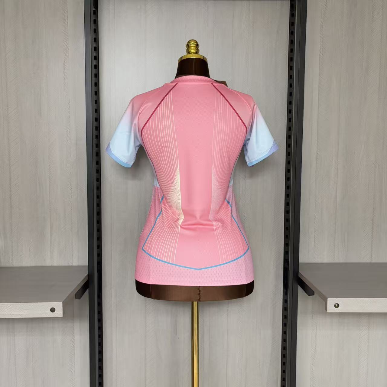 Barcelona 2025/26 Women's Pink Jersey