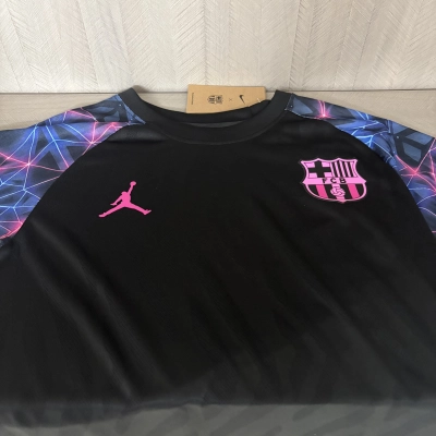 Barcelona 2026/27 Men's Player Version Special Edition Design 3 Jersey 02