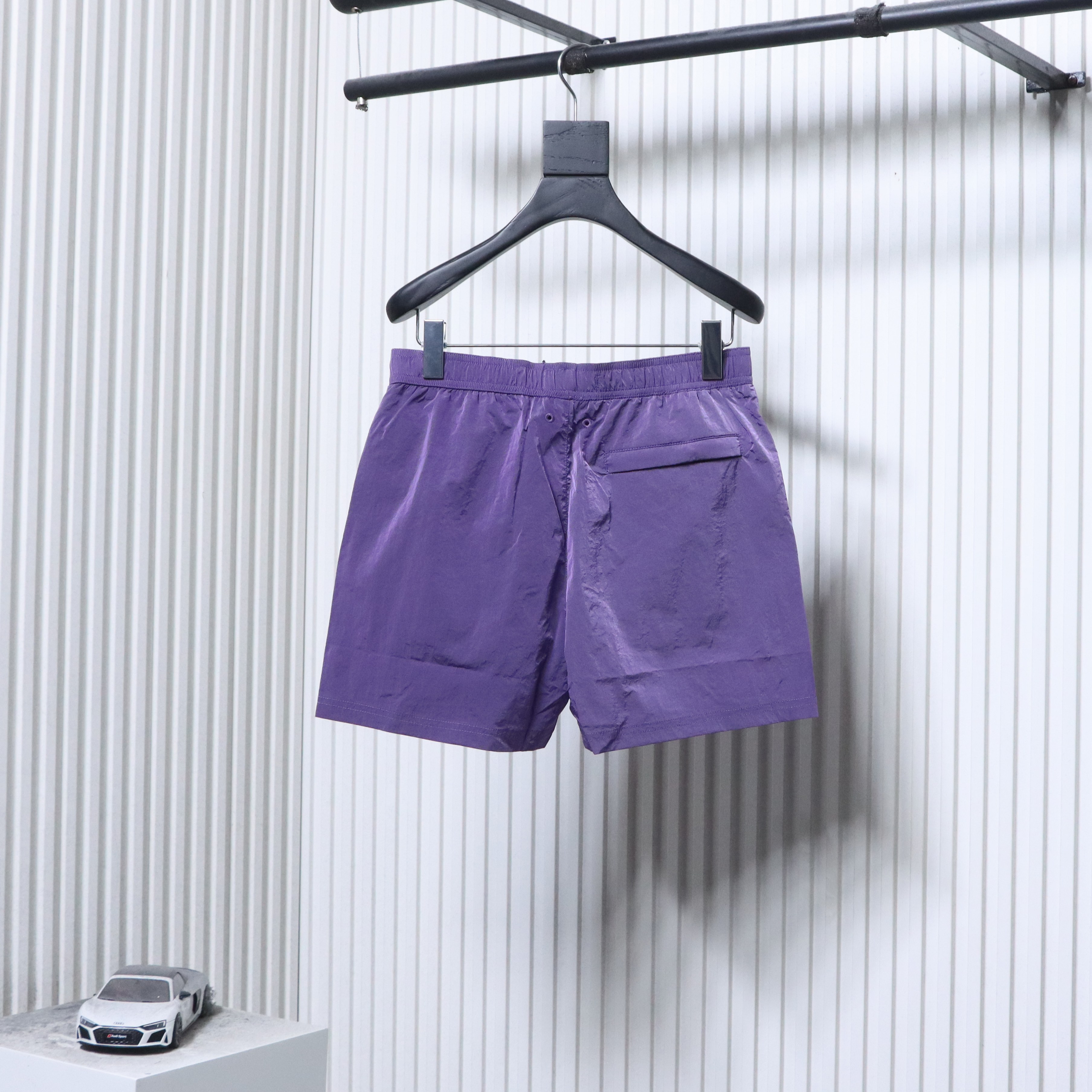 Stone Island Woven Badge Shorts Purple