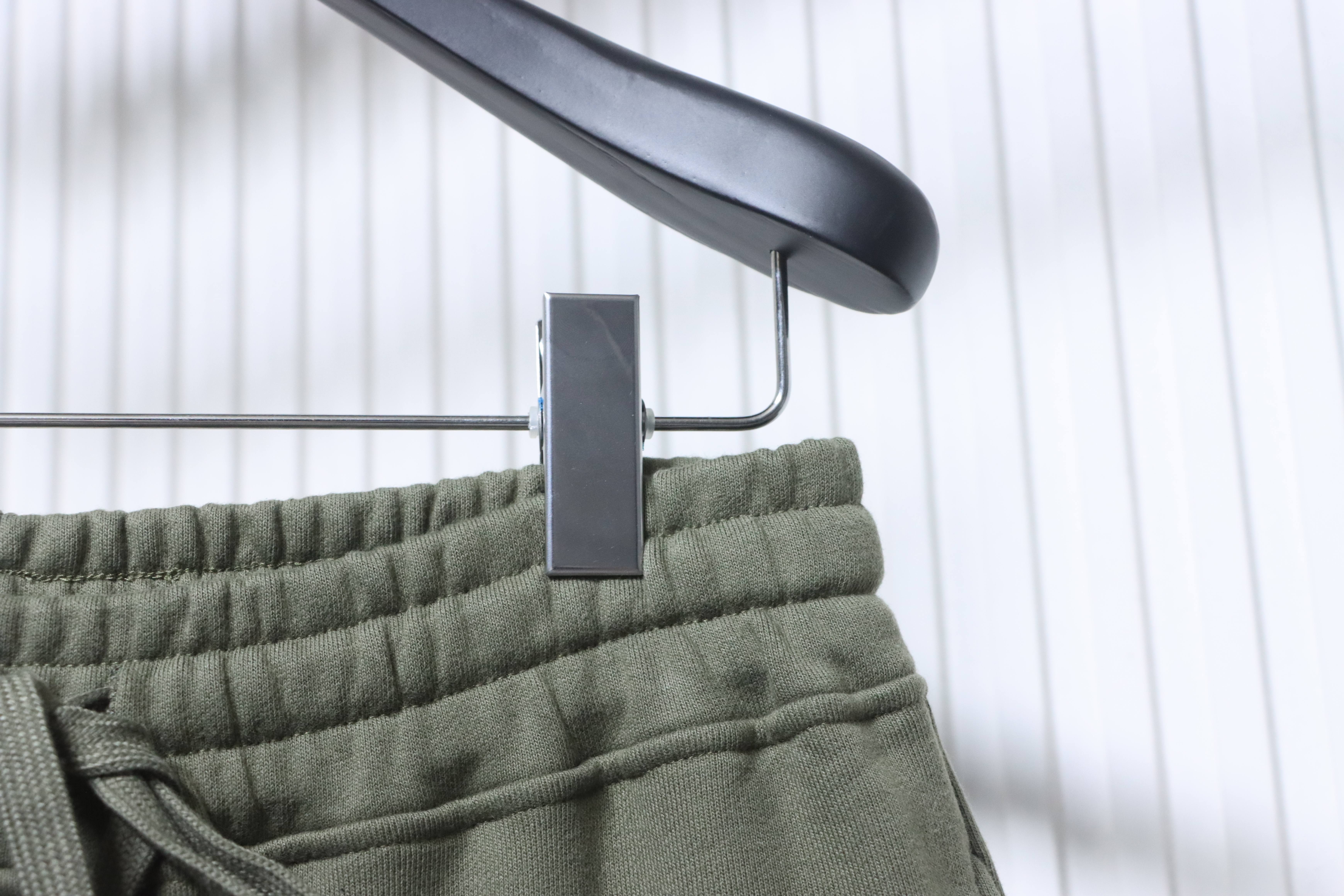 Stone Island Zip-Pocket Logo Shorts Olive Green