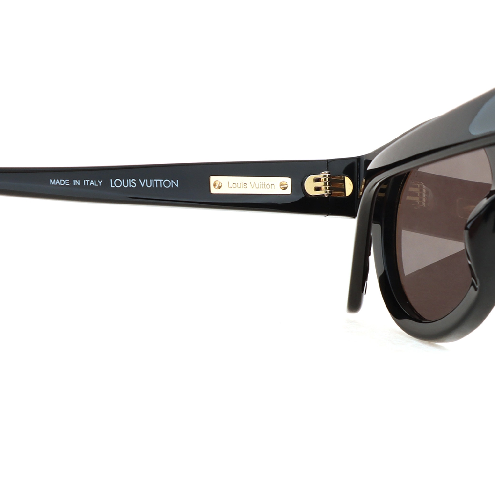 Louis Vuitton Legacy Round Sunglasses God Black