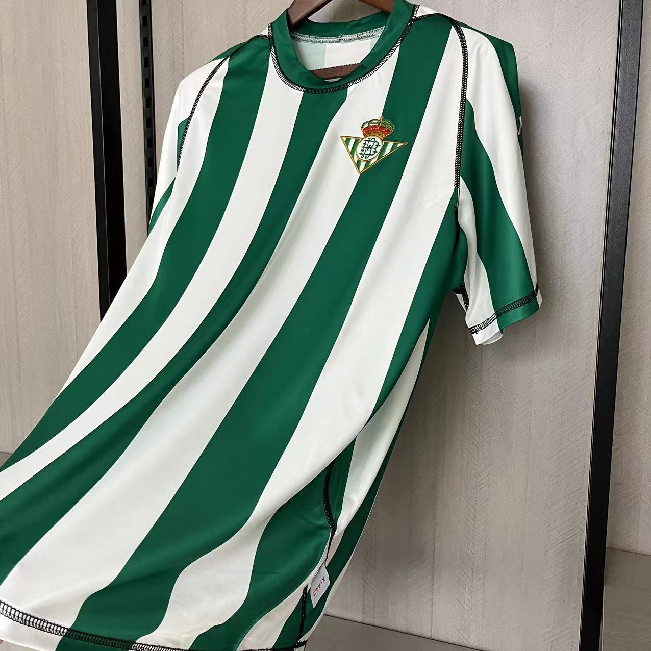 Real Betis 2003/04 Men's Retro Home Jersey