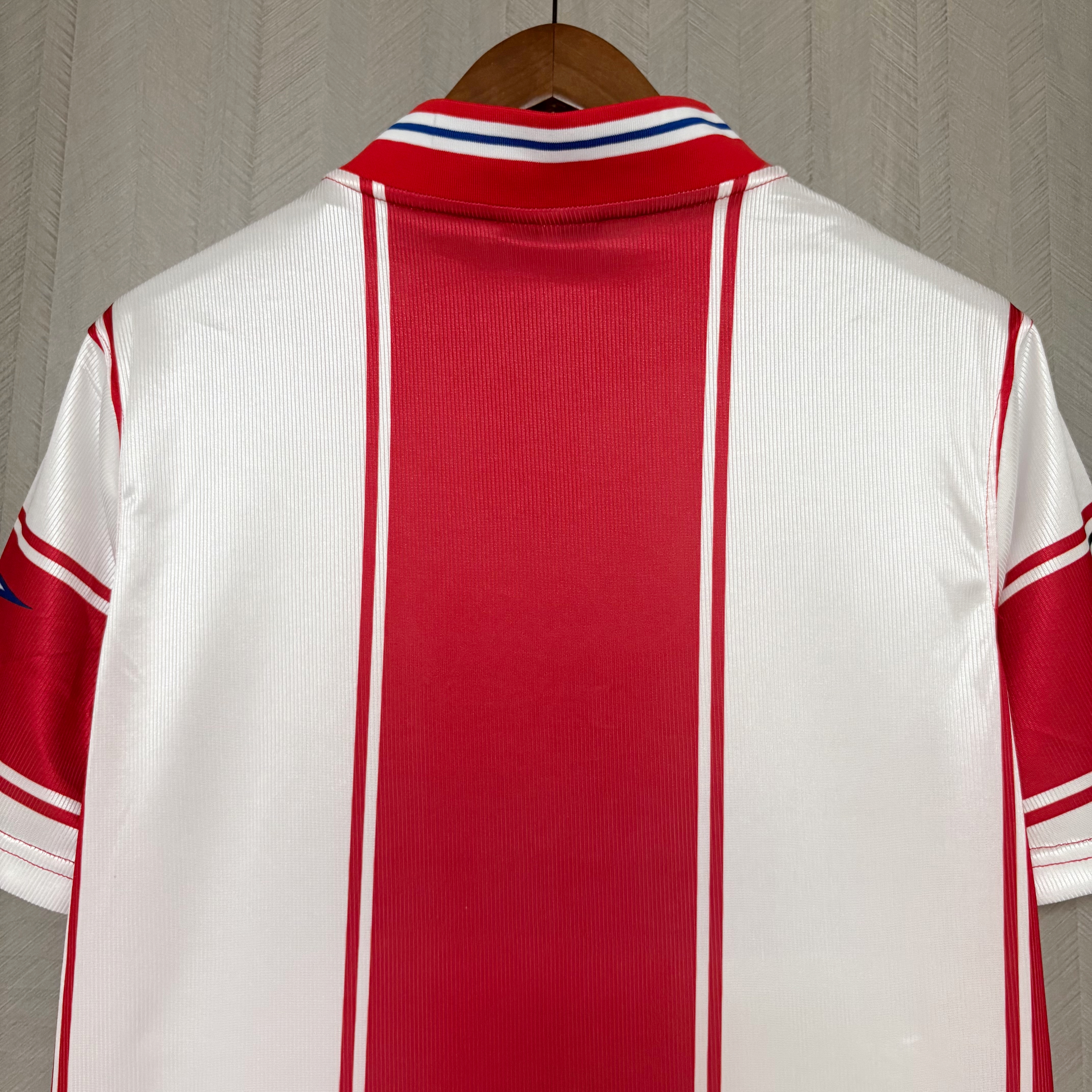Atlético Madrid 1999/00 Mens Retro Home Jersey