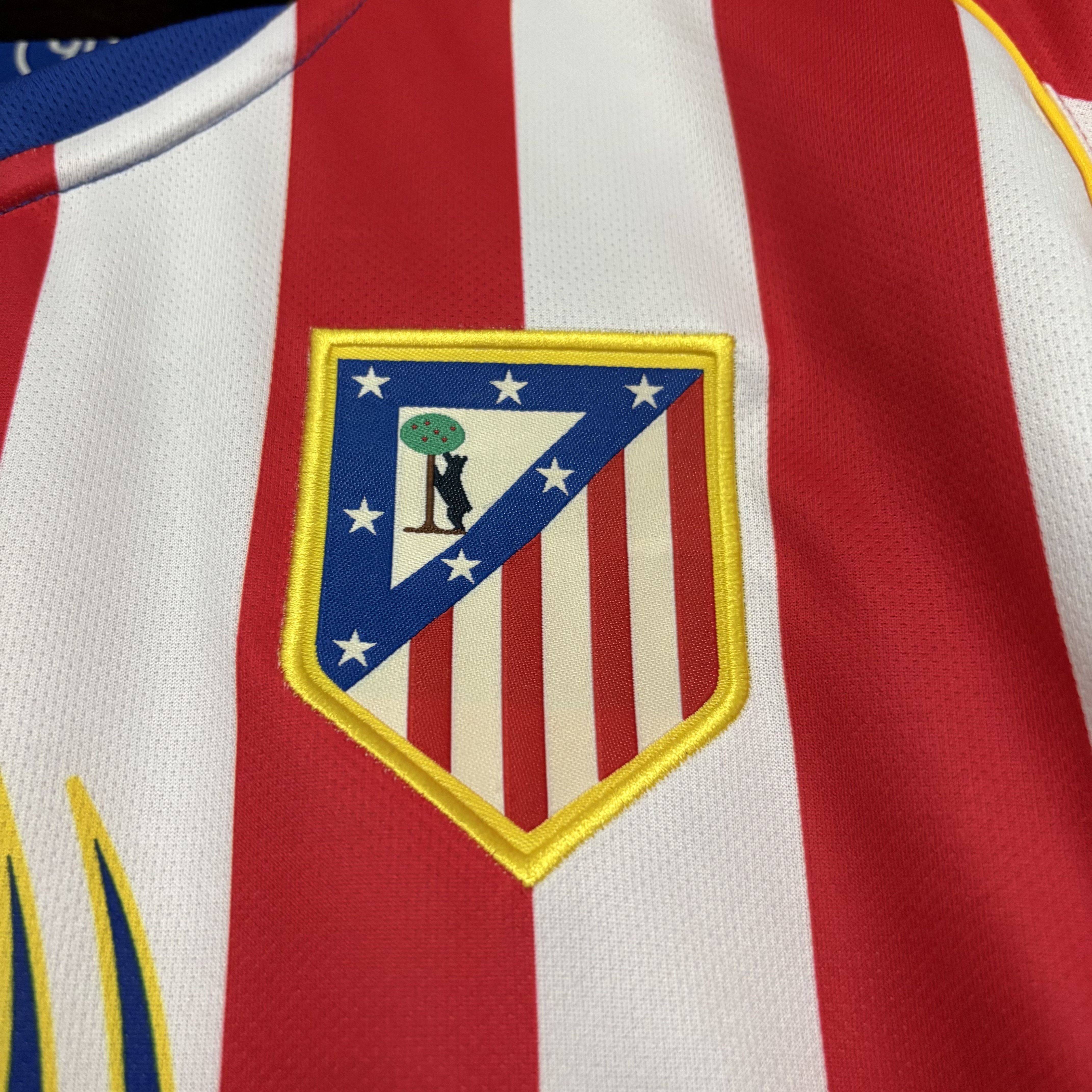 Atlético Madrid 2004 Mens Retro Home Jersey