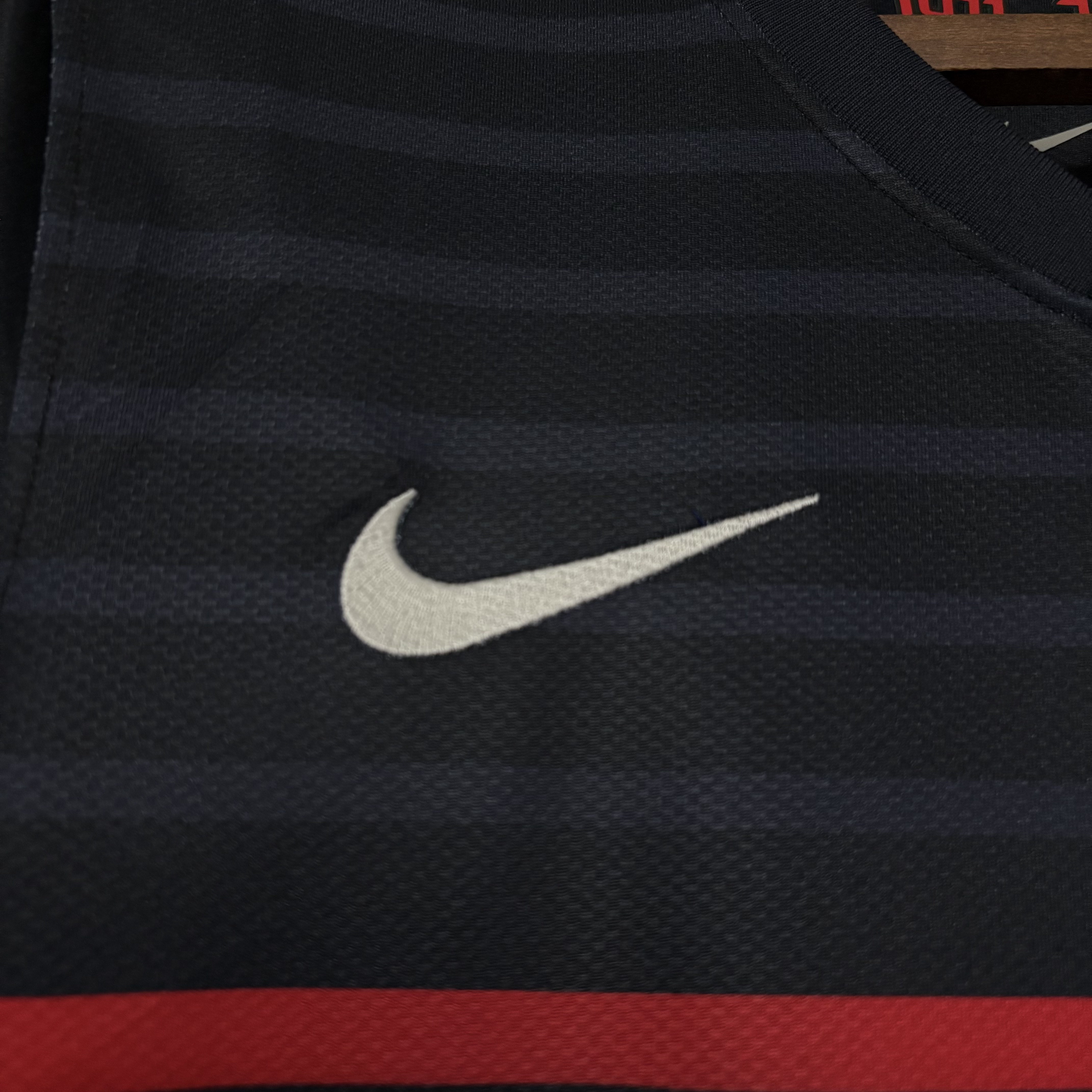 Atlético Madrid 2011/12 Mens Retro Away Jersey