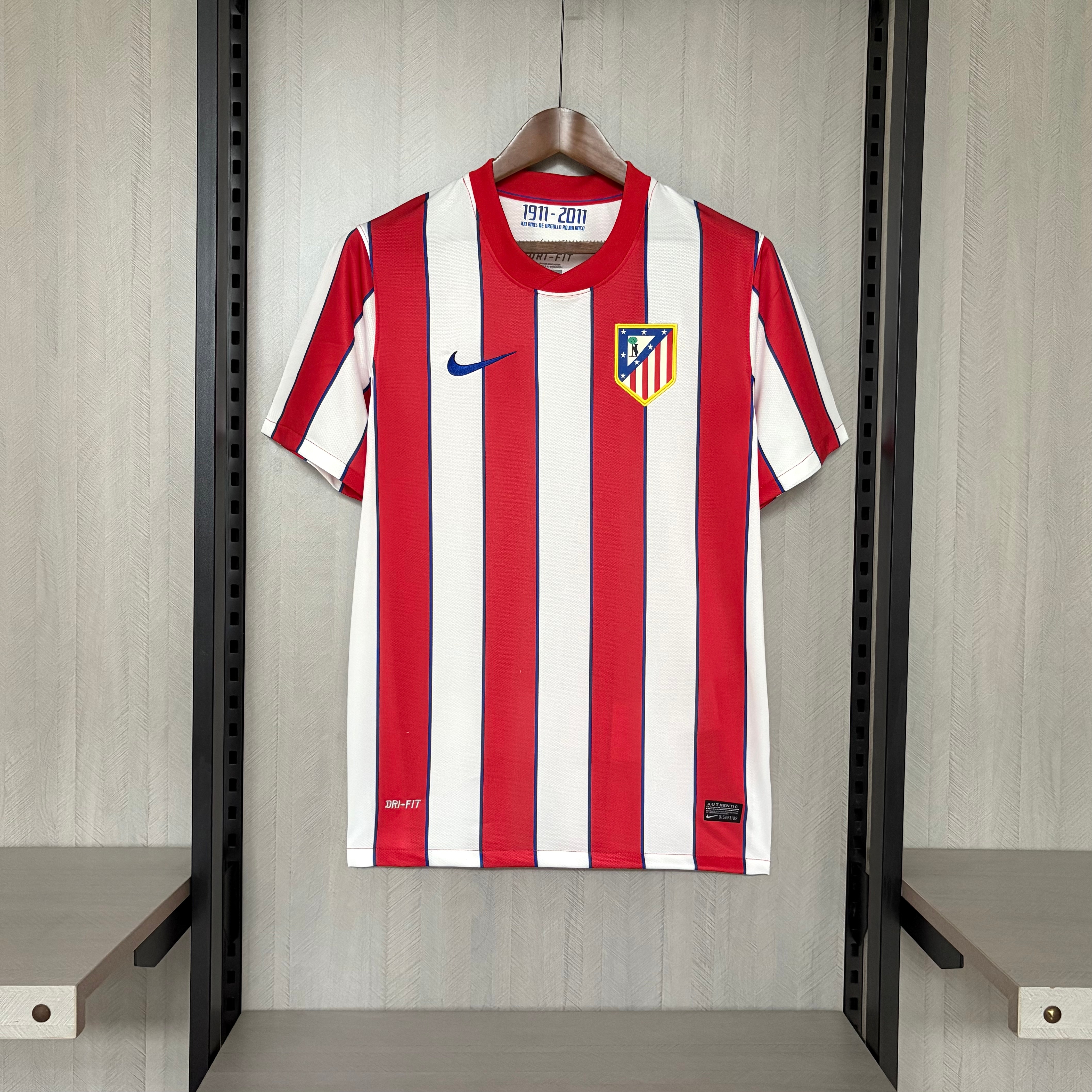 Atlético Madrid 2011/12 Mens Retro Home Jersey