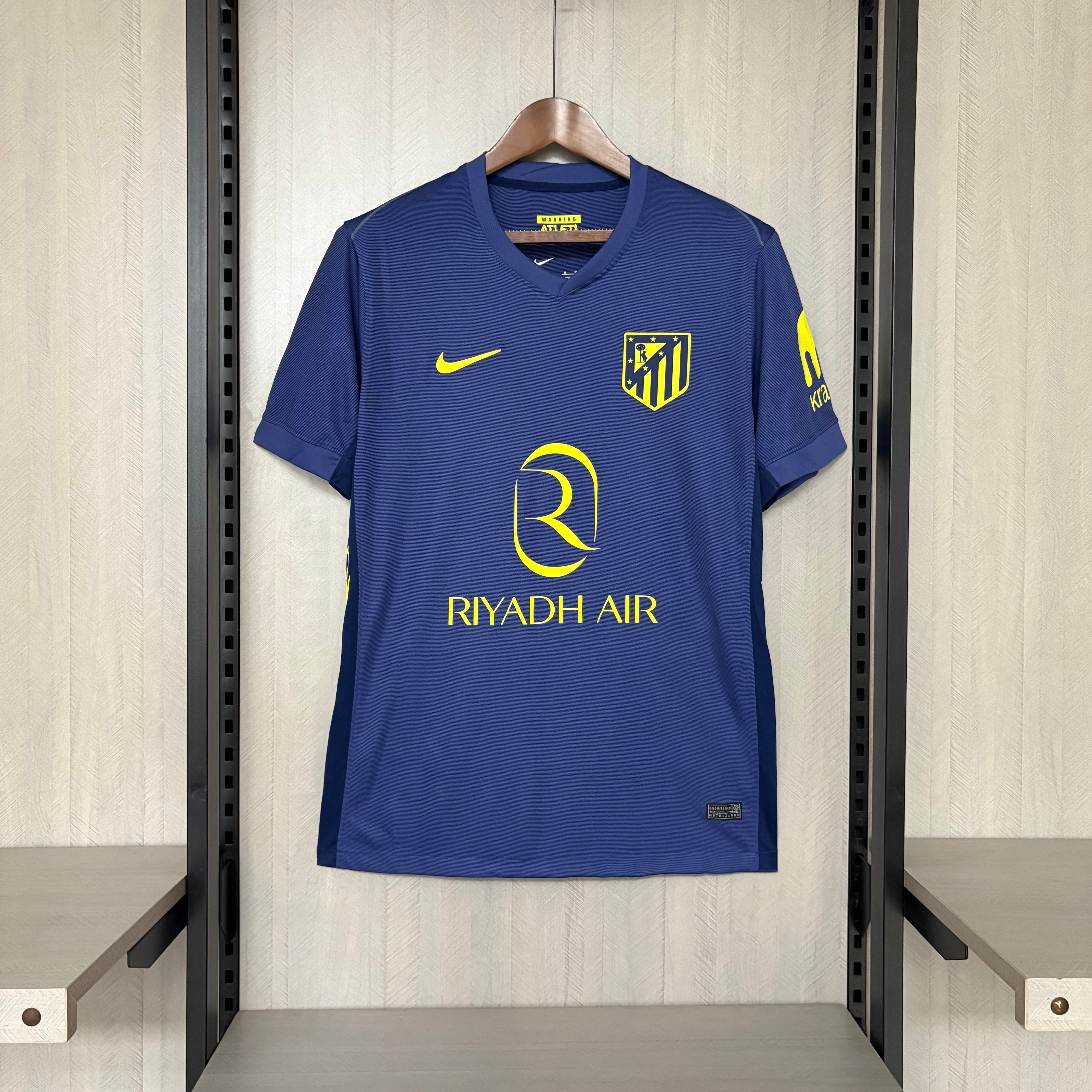 Atlético Madrid 2025/26 Mens Away Jersey