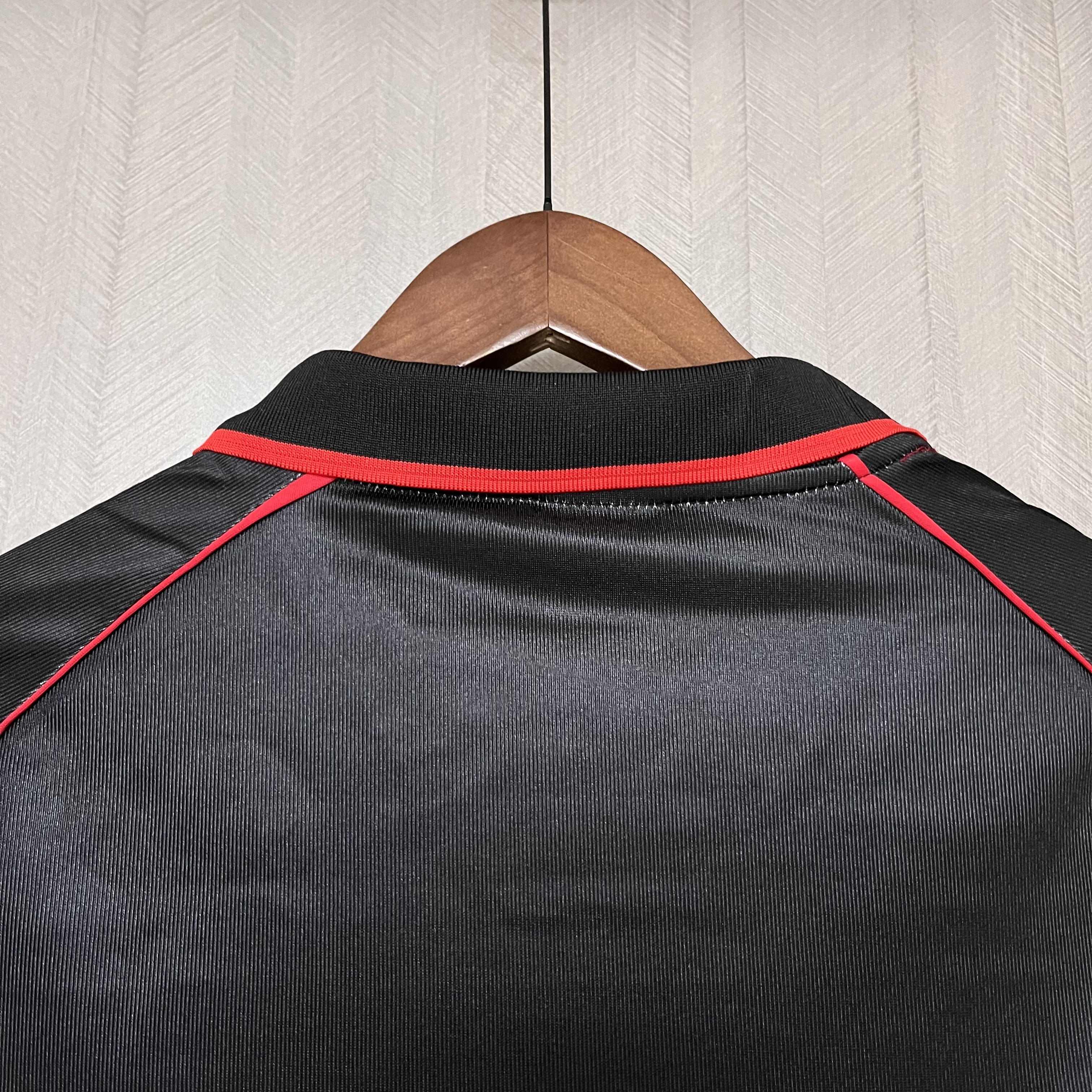 AC Milan Mens Retro Third Jersey