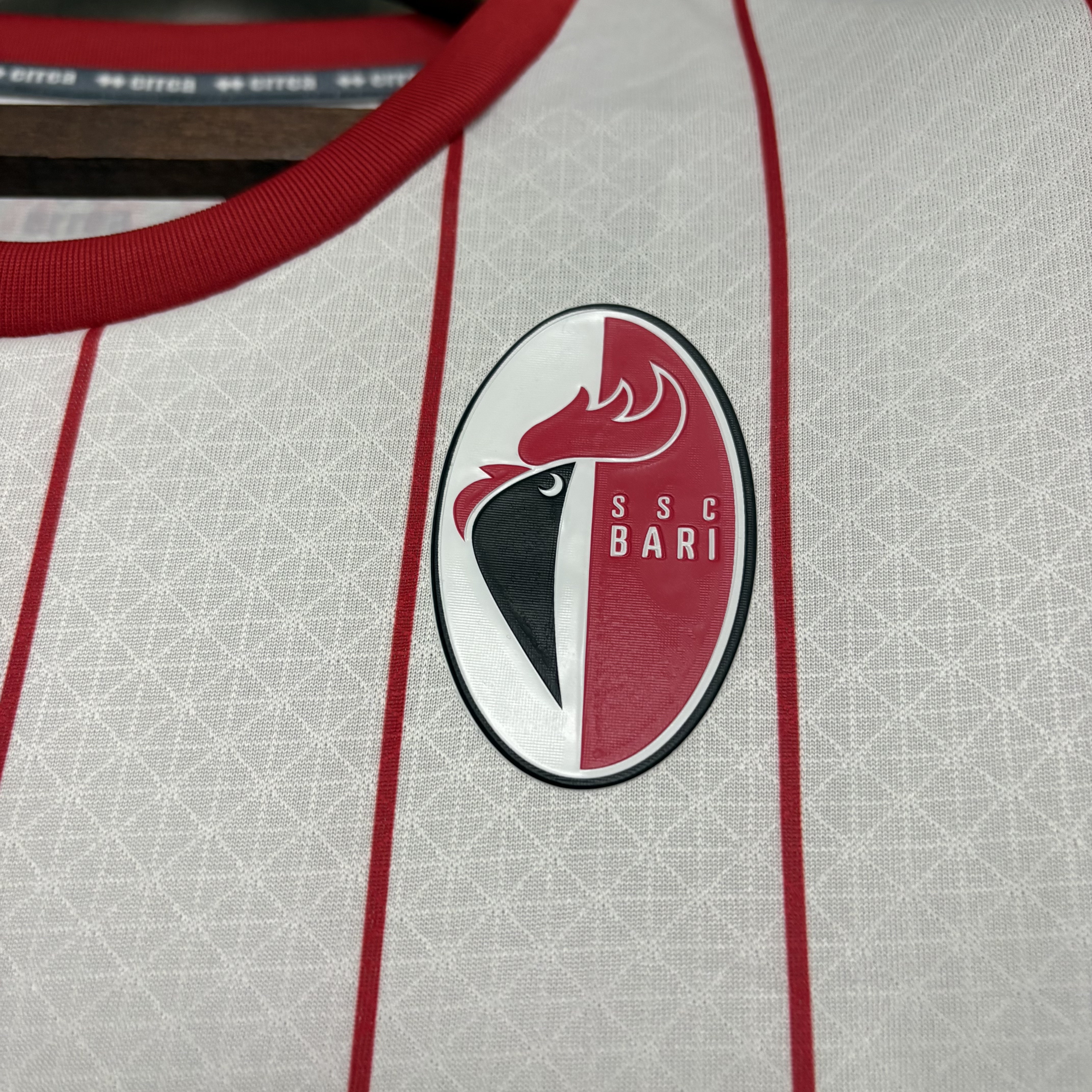 Bari Mens White Jersey
