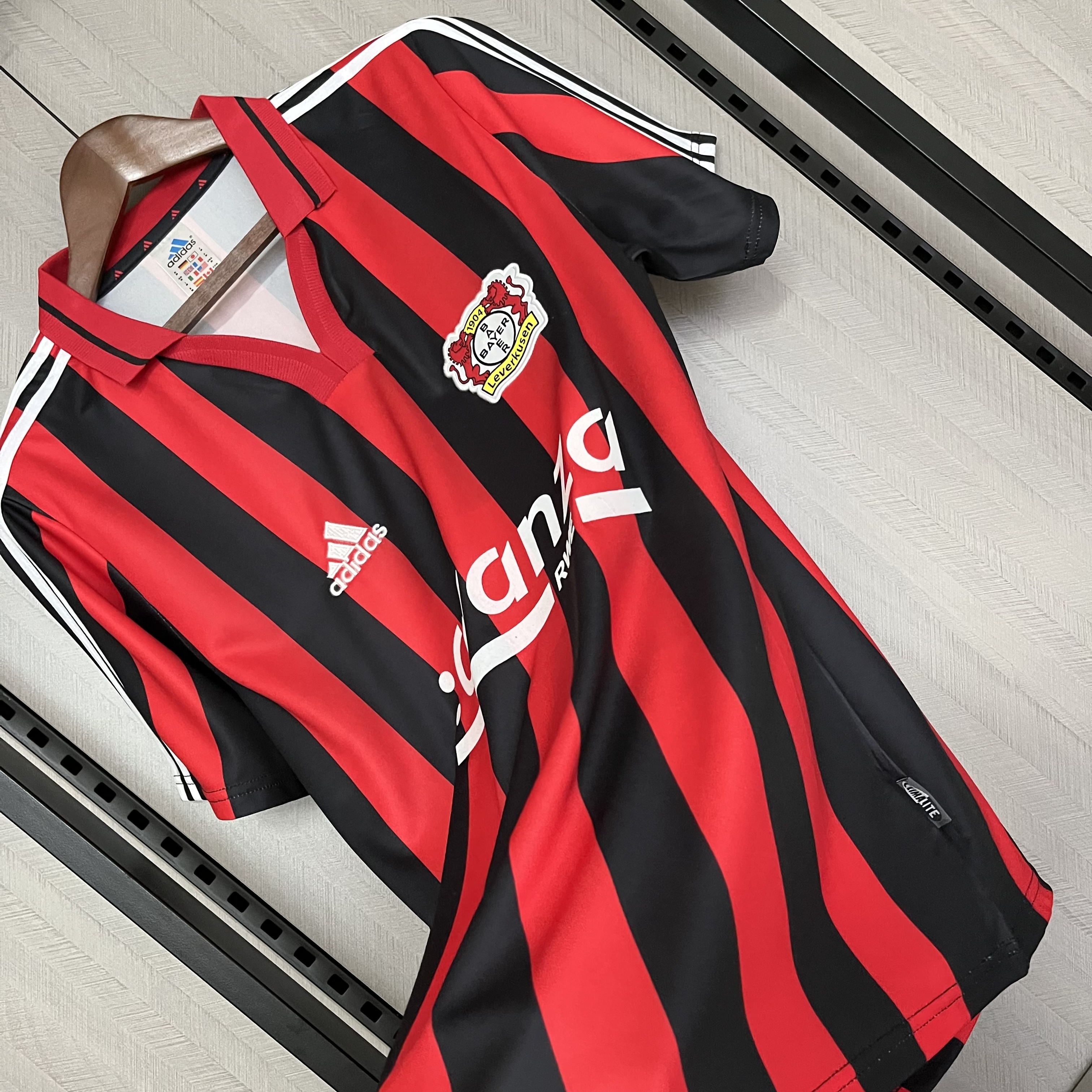 Bayer Leverkusen 2000/01 Mens Retro Home Jersey