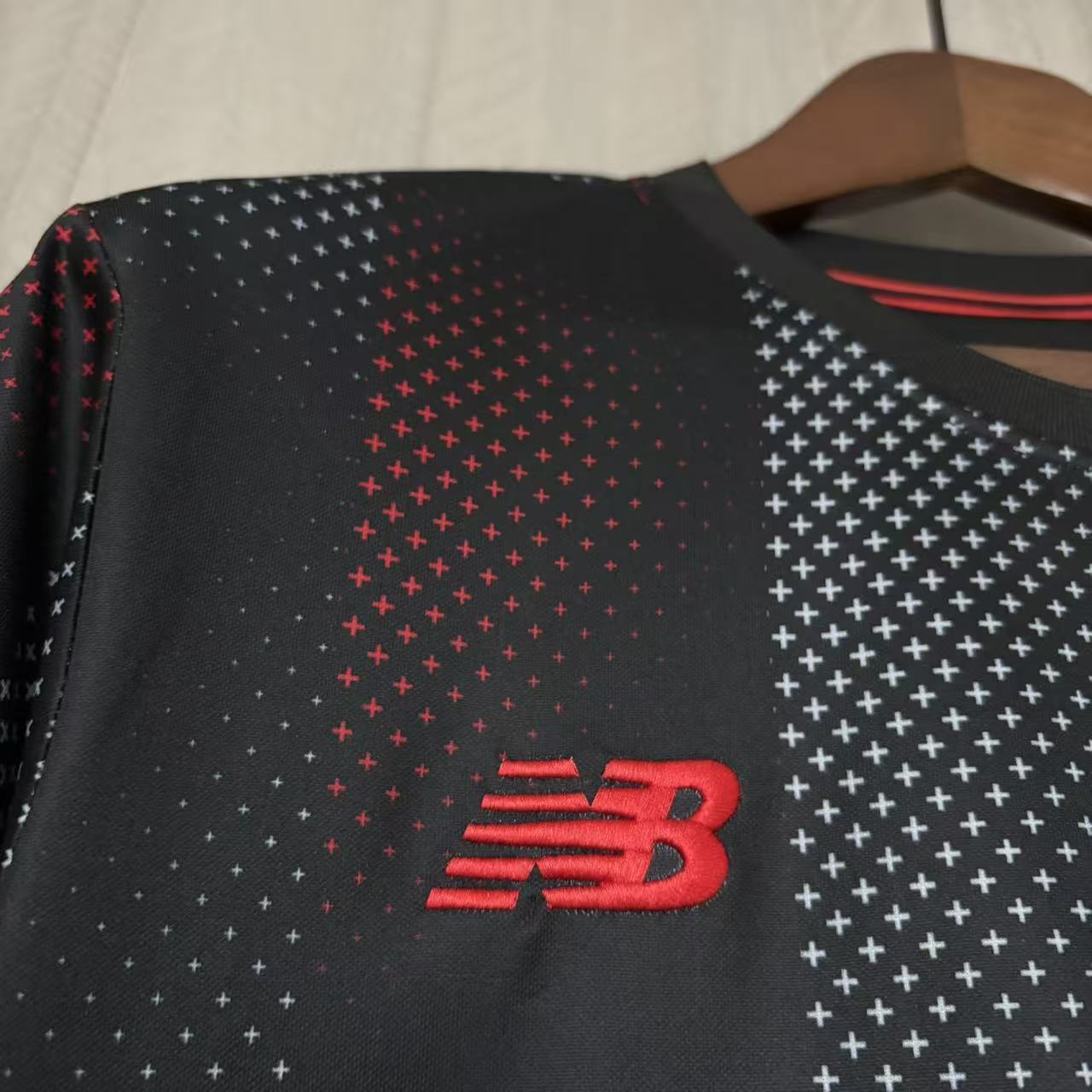 Bayer Leverkusen 2025/26 Mens Home Jersey
