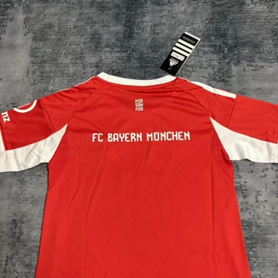 Bayern Munich 2025/26 Kids Home Jersey 02