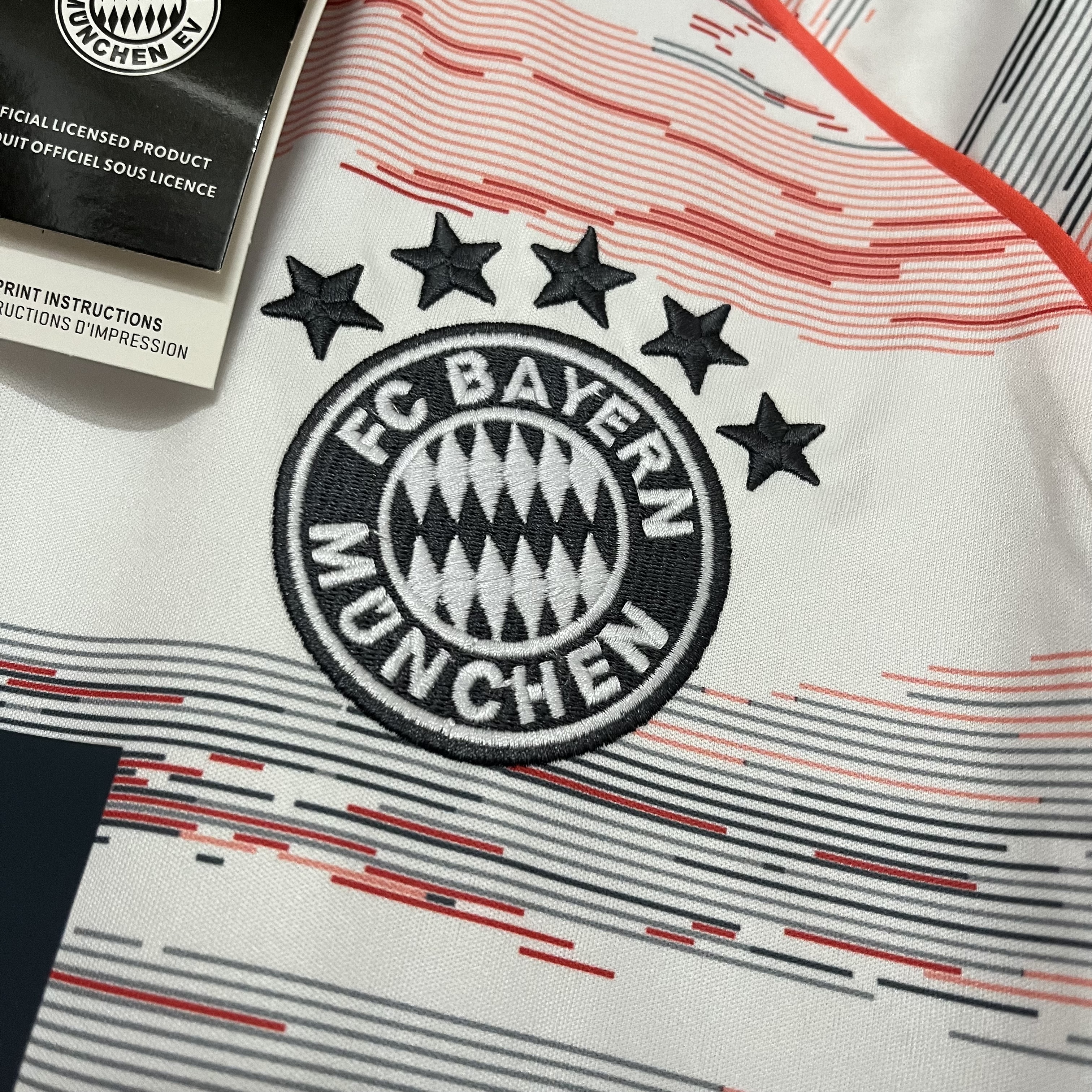 Bayern Munich 2025/26 Mens Away Jersey