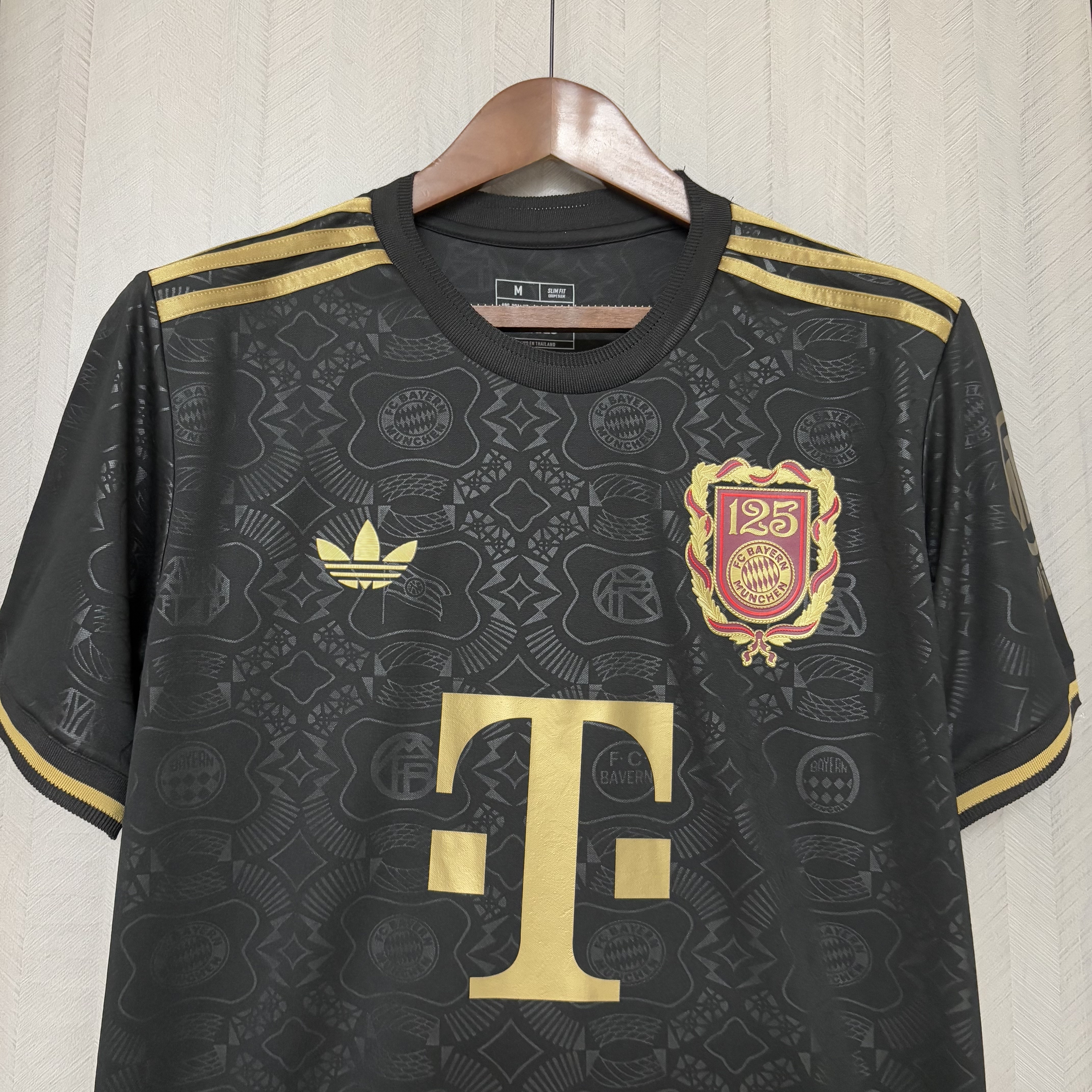 Bayern Munich 2025/26 Mens Black 125th Anniversary Jersey