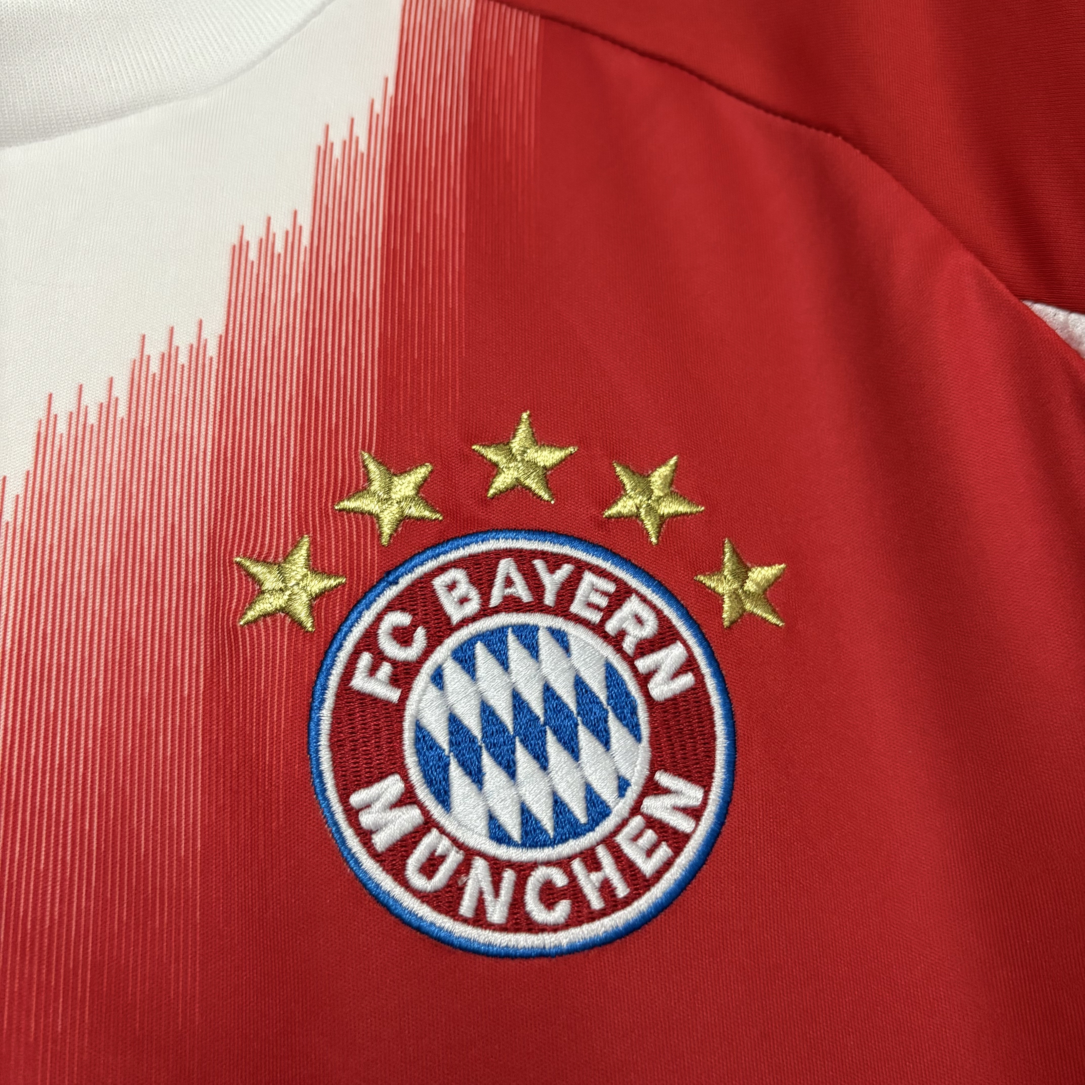 Bayern Munich 2025/26 Mens Home Jersey