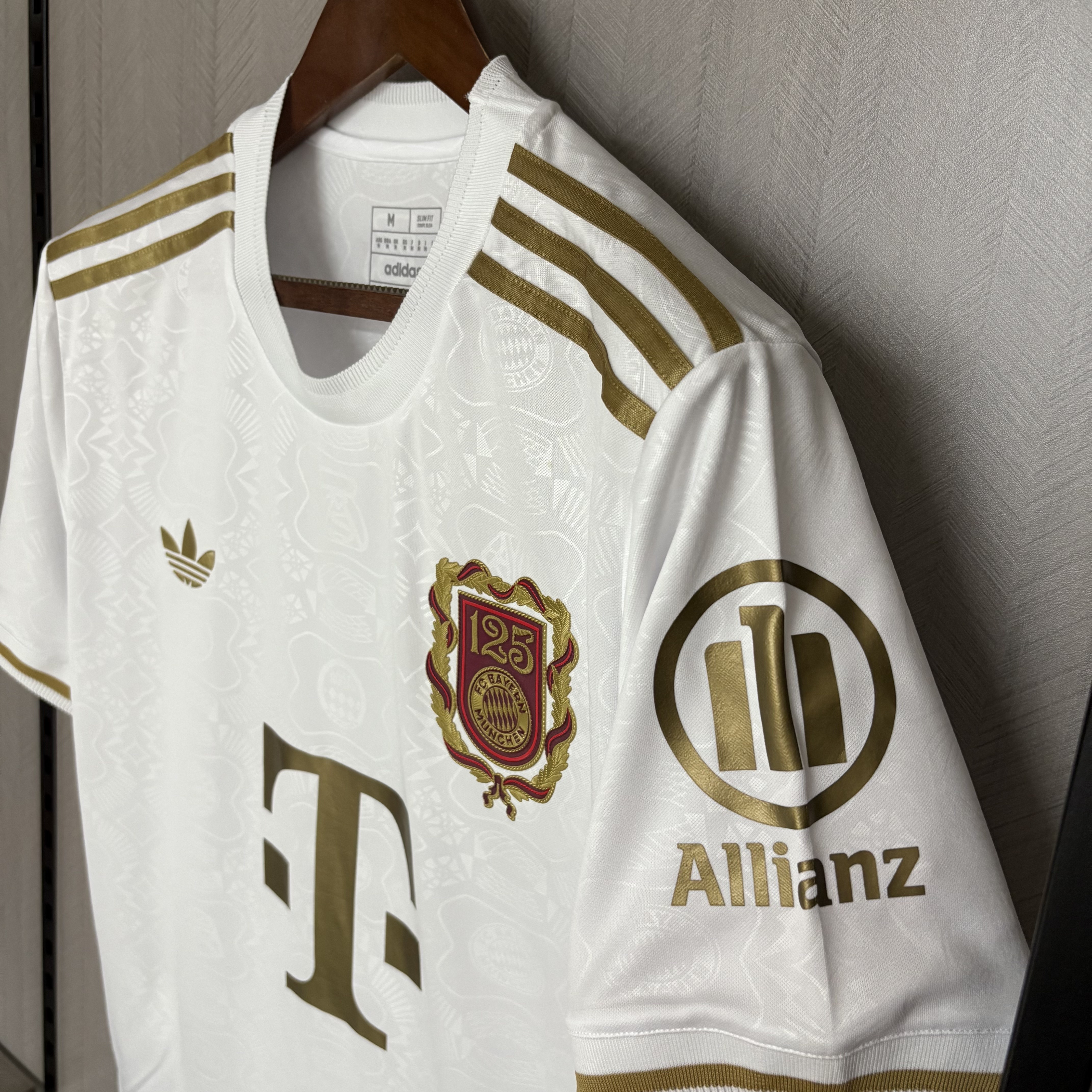 Bayern Munich 2025/26 Mens White 125th Anniversary Jersey