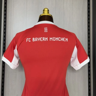 Bayern Munich 2025/26 Womens Home Jersey 02