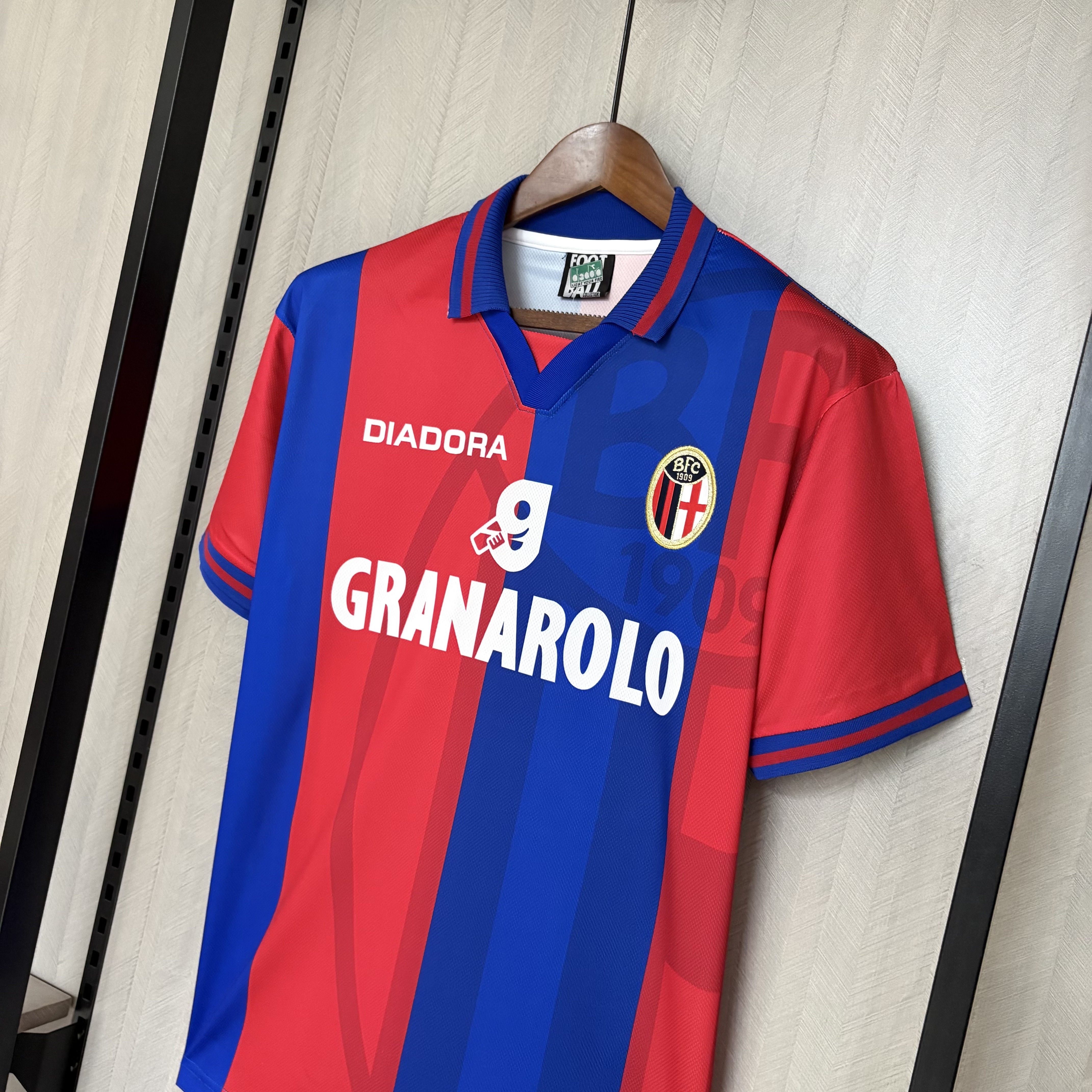 Bologna Mens Retro Home Jersey
