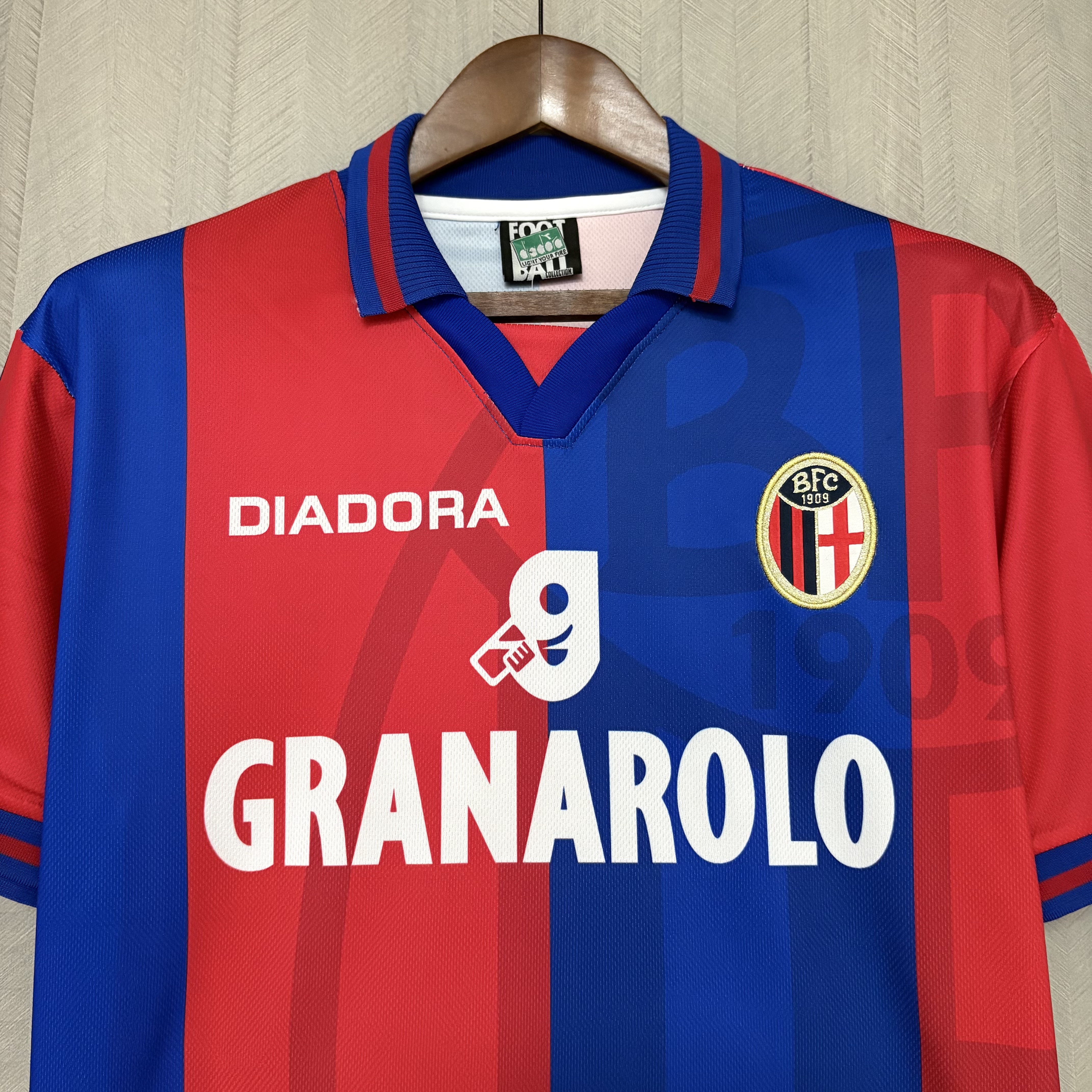 Bologna Mens Retro Home Jersey