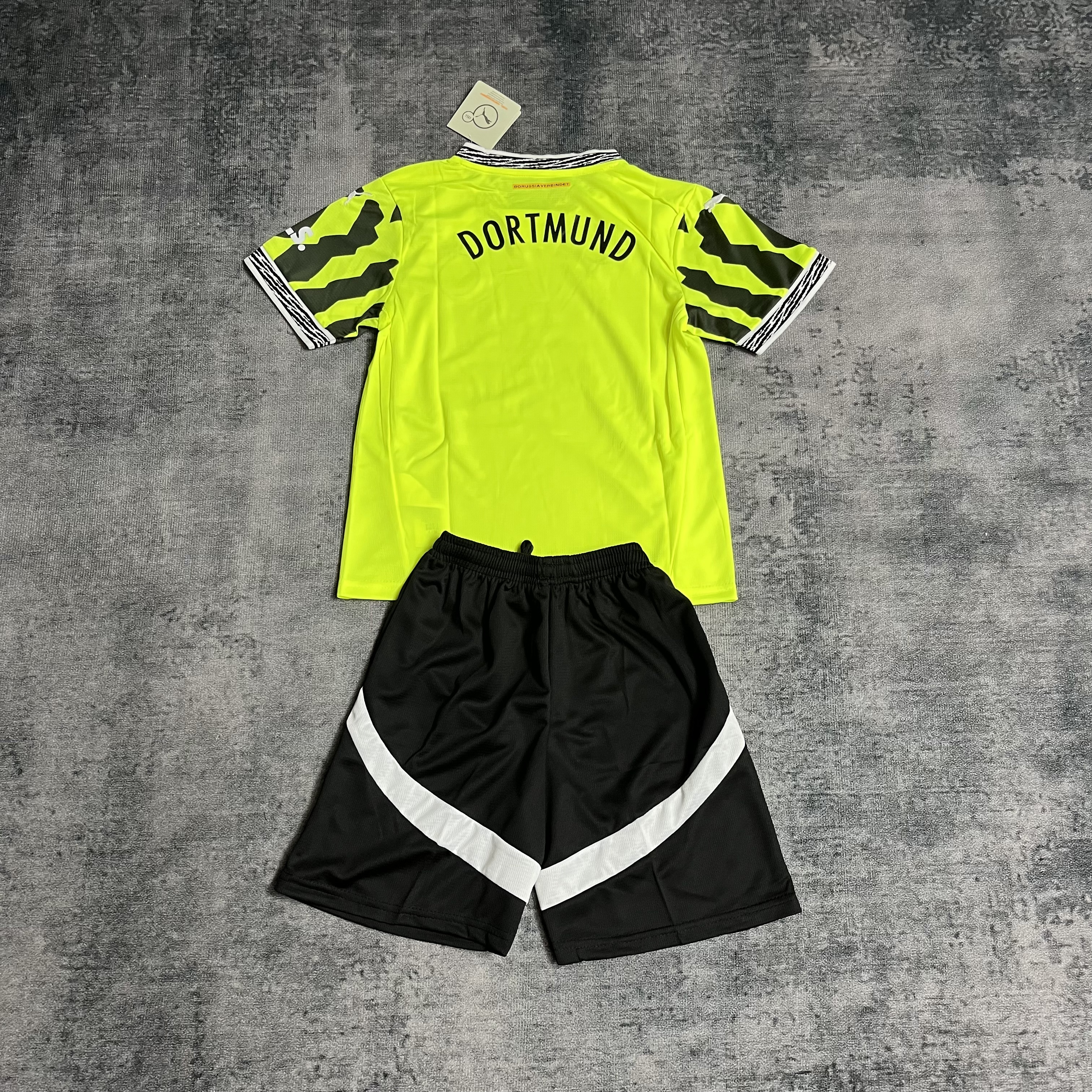 Borussia Dortmund 2025/26 Kids Fluorescent Green Jersey