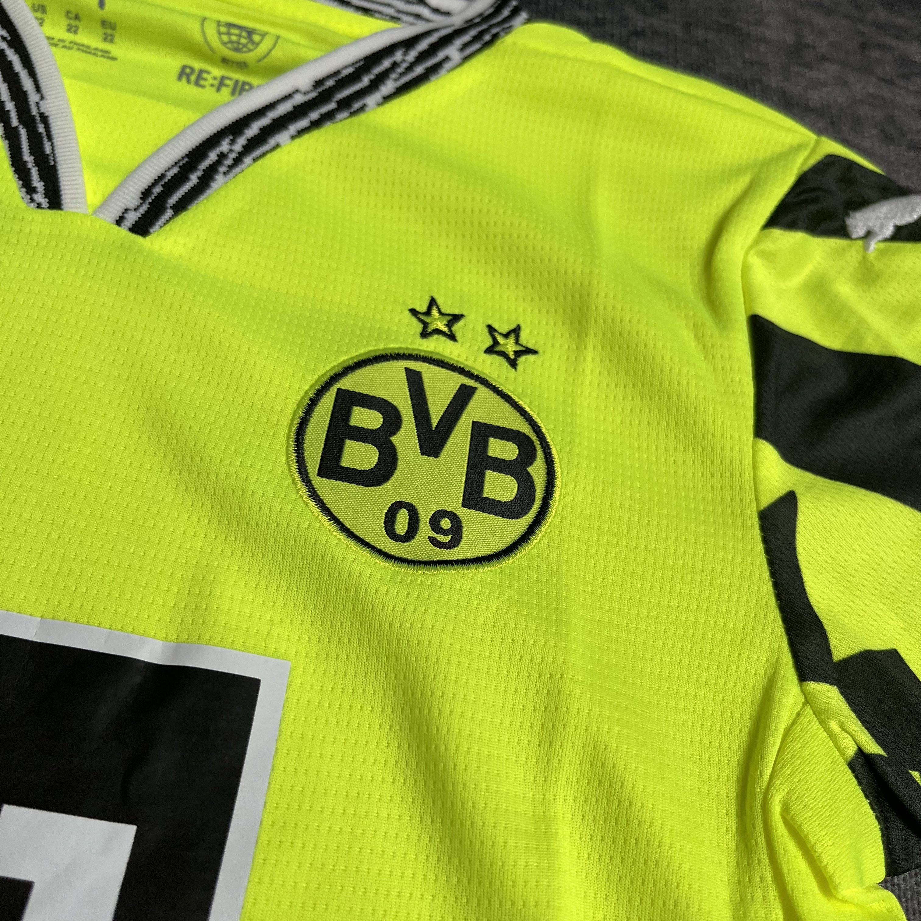 Borussia Dortmund 2025/26 Kids Fluorescent Green Jersey